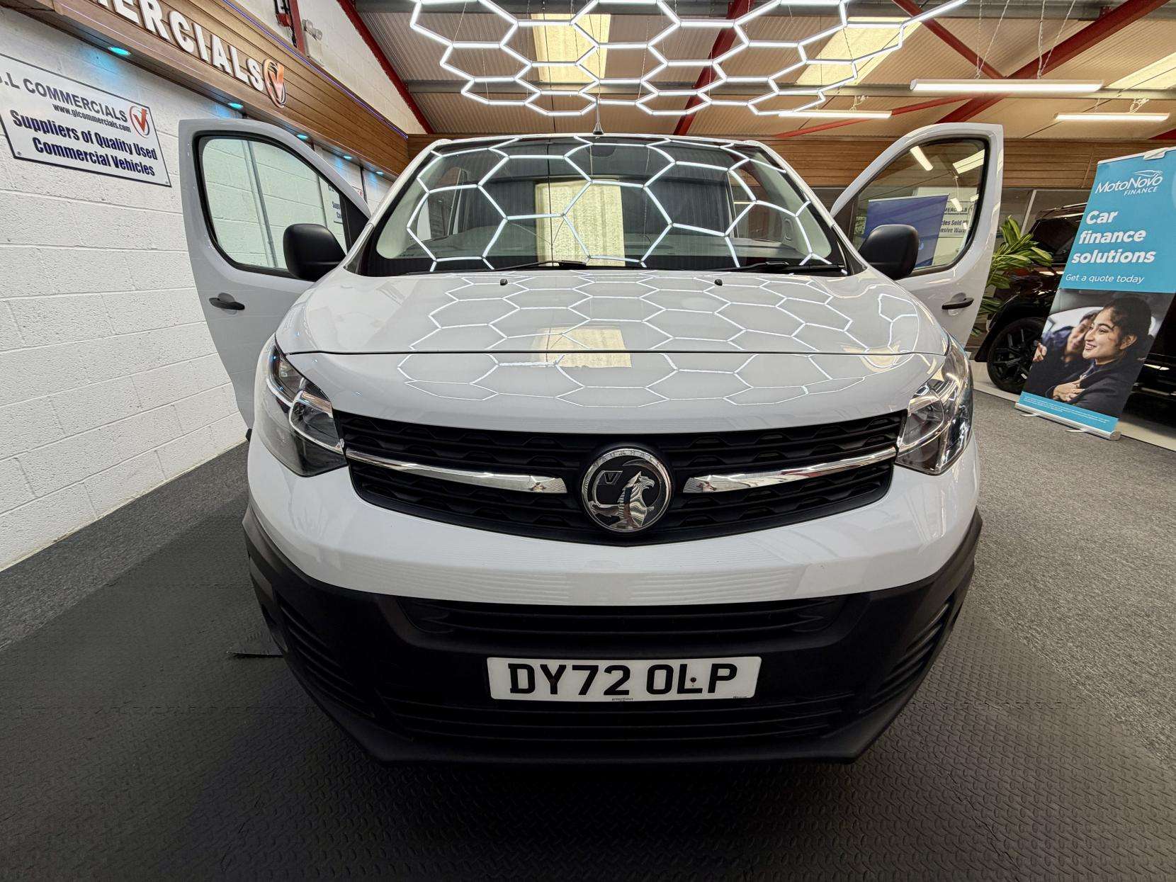 A 2022 VAUXHALL VIVARO 1.5 Turbo D 2900 Dynamic Panel Van 6dr Diesel Manual L2 H1 Euro 6 (s/s) (100 ps) A 2022 VAUXHALL VIVARO 1.5 Turbo D 2900 Dynamic Panel Van 6dr Diesel Manual L2 H1 Euro 6 (s/s) (100 ps)