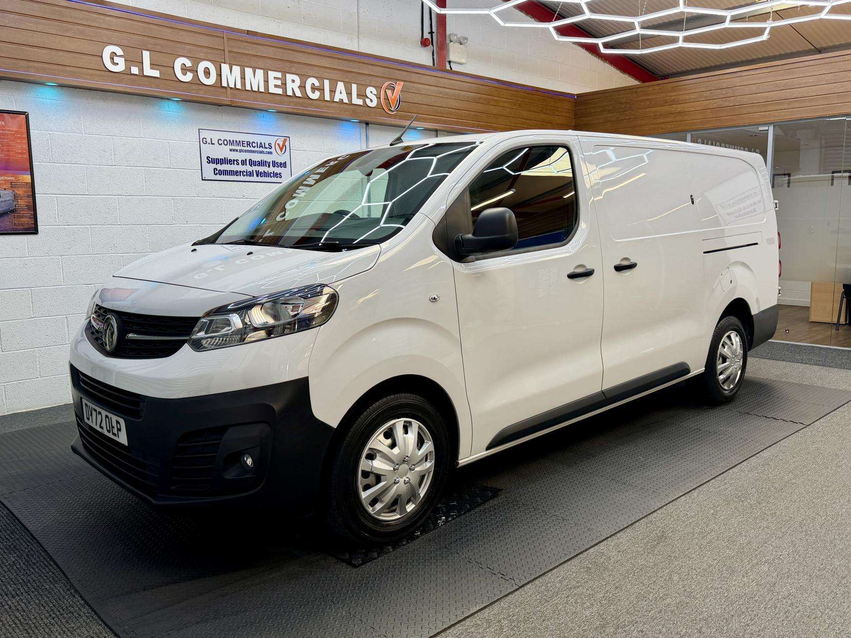 A 2022 VAUXHALL VIVARO 1.5 Turbo D 2900 Dynamic Panel Van 6dr Diesel Manual L2 H1 Euro 6 (s/s) (100 ps) A 2022 VAUXHALL VIVARO 1.5 Turbo D 2900 Dynamic Panel Van 6dr Diesel Manual L2 H1 Euro 6 (s/s) (100 ps)