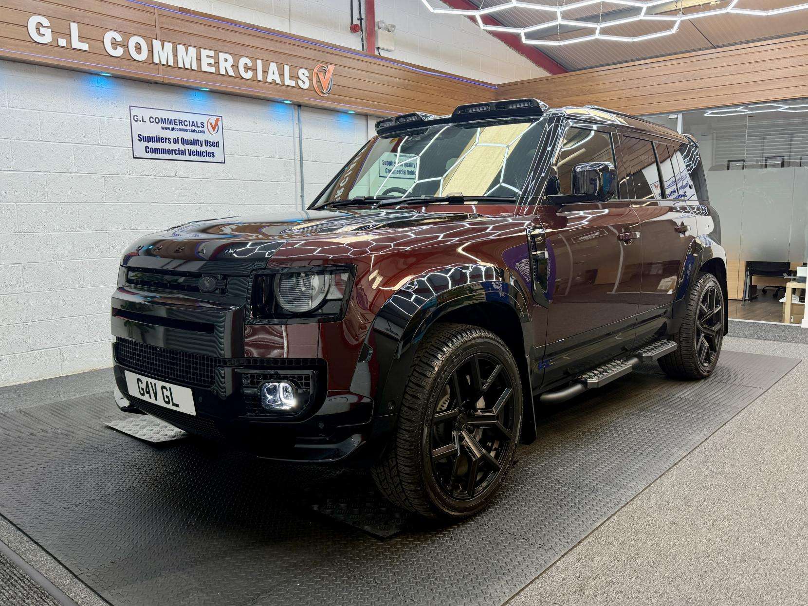 A 2025 LAND ROVER DEFENDER 110 3.0 D350 MHEV Sedona Edition SUV 5dr Diesel Auto 4WD Euro 6 (s/s) (350 ps) A 2025 LAND ROVER DEFENDER 110 3.0 D350 MHEV Sedona Edition SUV 5dr Diesel Auto 4WD Euro 6 (s/s) (350 ps)