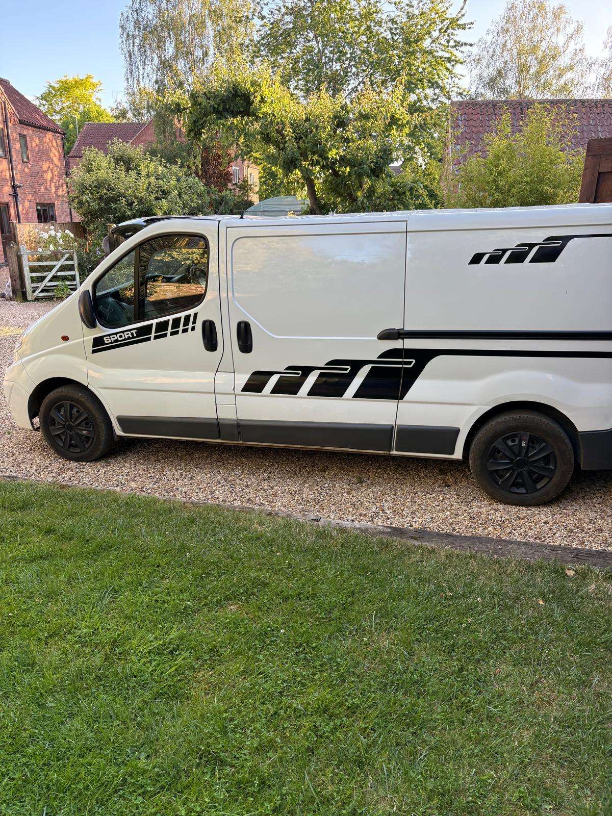 2012 VAUXHALL VIVARO 2012 VAUXHALL VIVARO