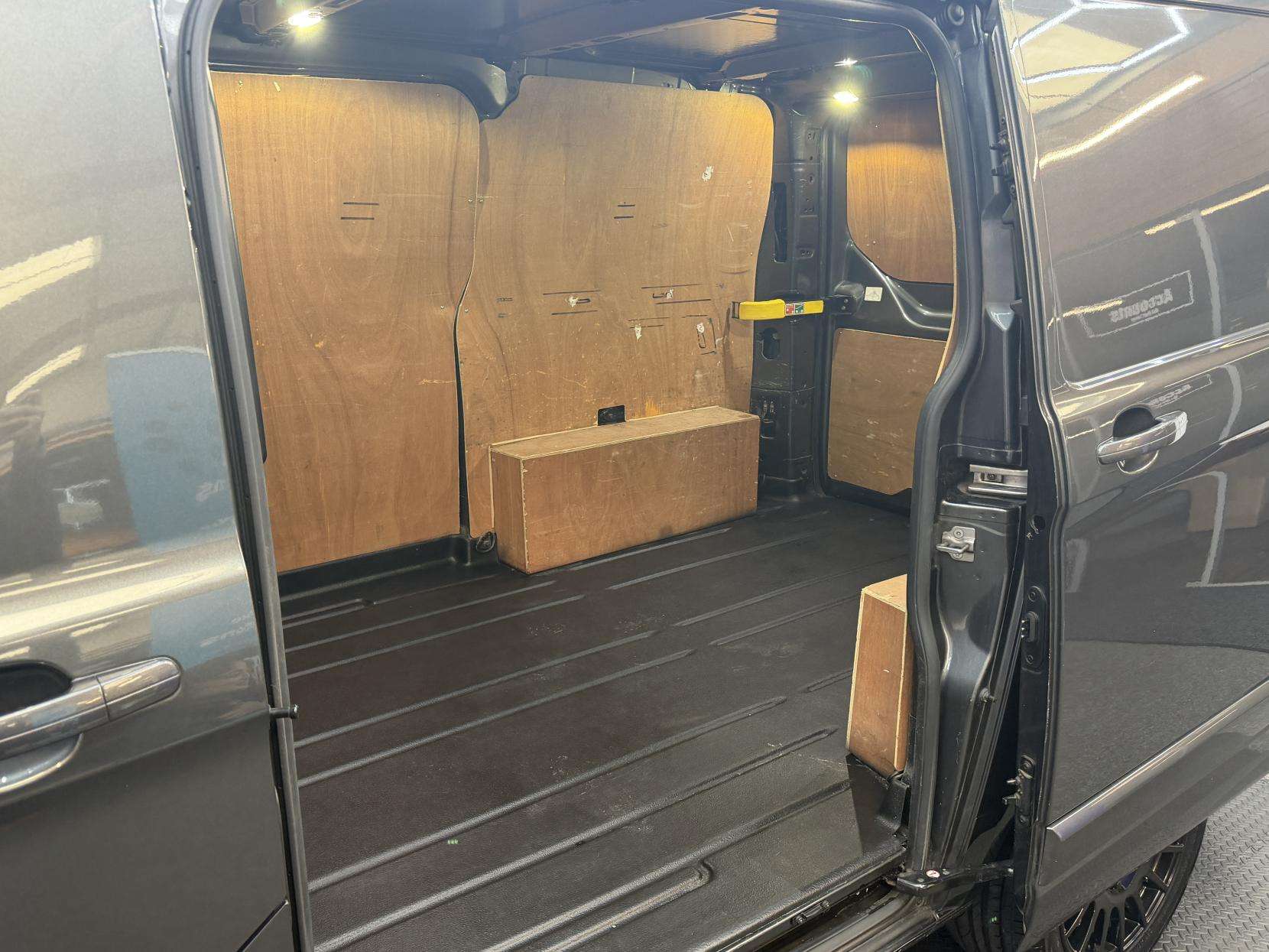 2017 FORD TRANSIT CUSTOM 2017 FORD TRANSIT CUSTOM