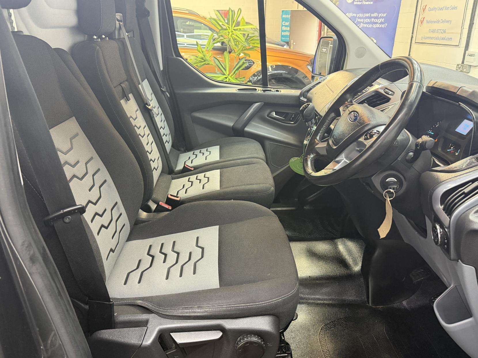 2017 FORD TRANSIT CUSTOM 2017 FORD TRANSIT CUSTOM