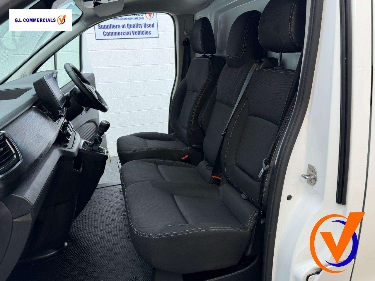 2023 RENAULT TRAFIC 2023 RENAULT TRAFIC