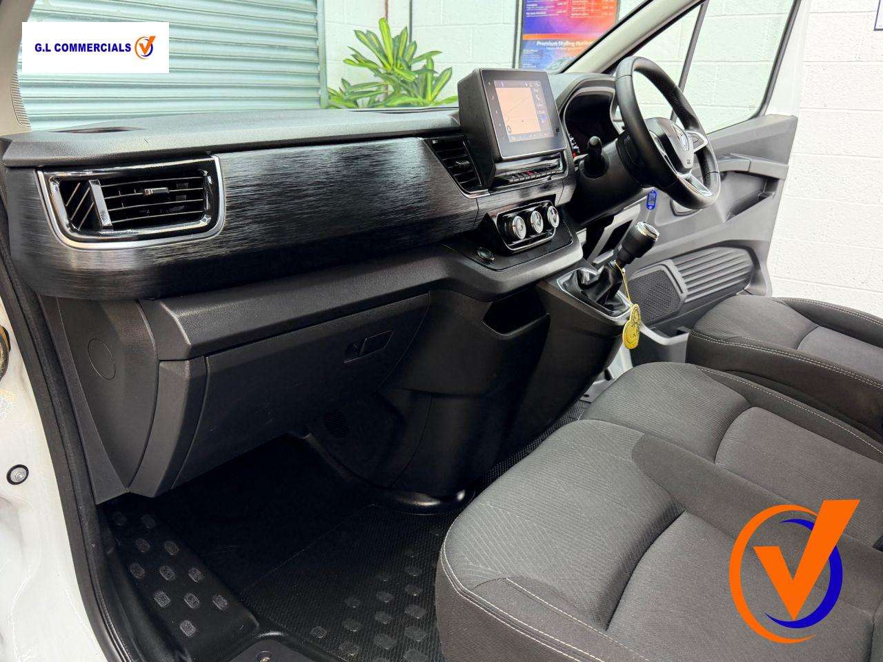2023 RENAULT TRAFIC 2023 RENAULT TRAFIC