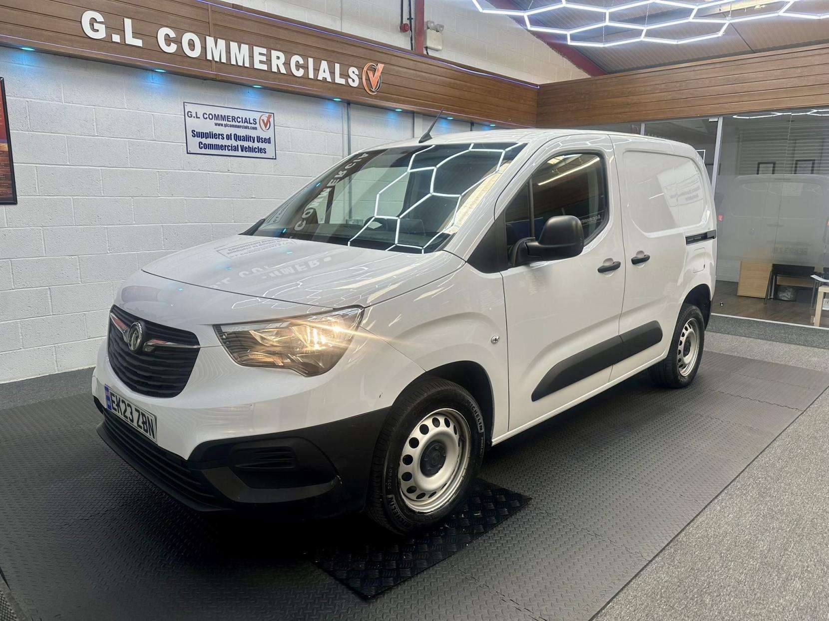 A 2023 VAUXHALL COMBO 1.5 Turbo D 2300 Prime Panel Van 5dr Diesel Manual L1 H1 Euro 6 (s/s) (100 ps) A 2023 VAUXHALL COMBO 1.5 Turbo D 2300 Prime Panel Van 5dr Diesel Manual L1 H1 Euro 6 (s/s) (100 ps)