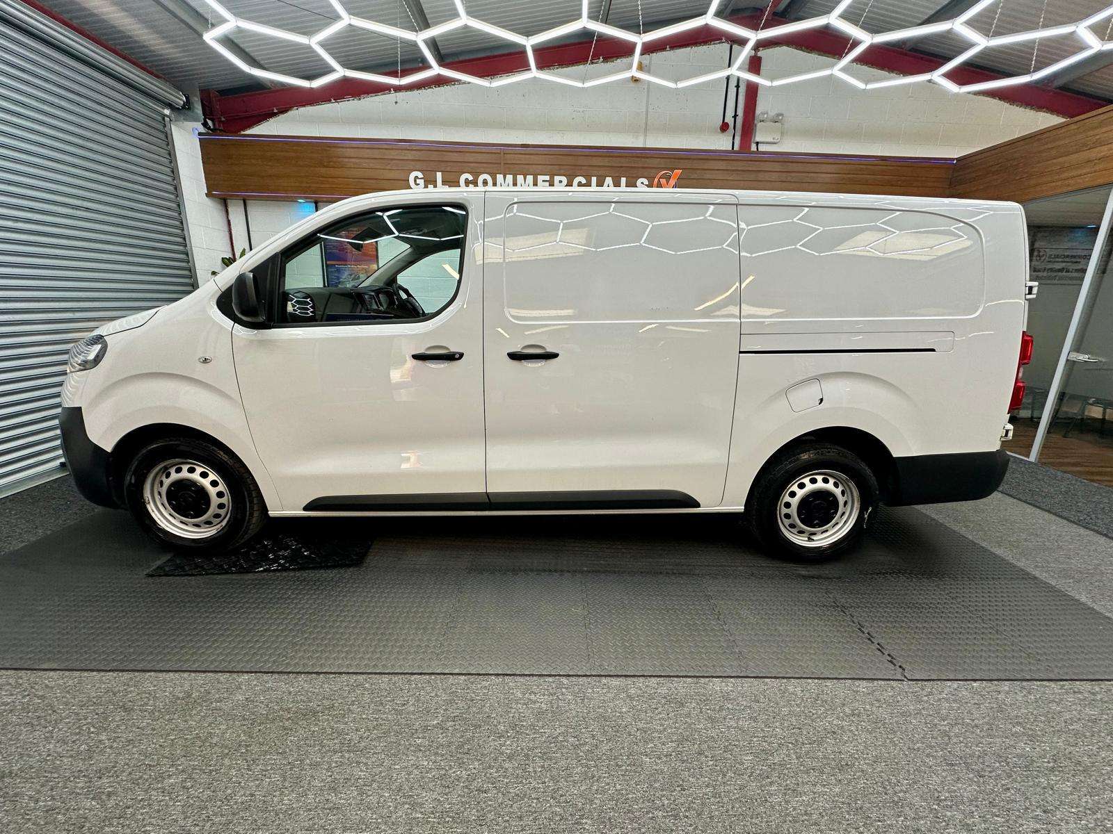 A 2023 VAUXHALL VIVARO 1.5 Turbo D 2900 Prime Panel Van 6dr Diesel Manual L2 H1 Euro 6 (s/s) (100 ps) A 2023 VAUXHALL VIVARO 1.5 Turbo D 2900 Prime Panel Van 6dr Diesel Manual L2 H1 Euro 6 (s/s) (100 ps)