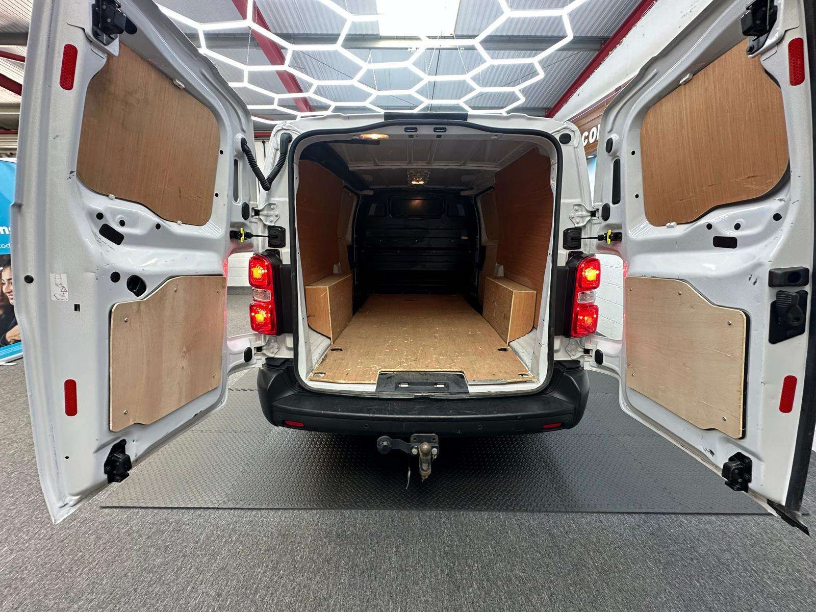 2023 VAUXHALL VIVARO 2023 VAUXHALL VIVARO
