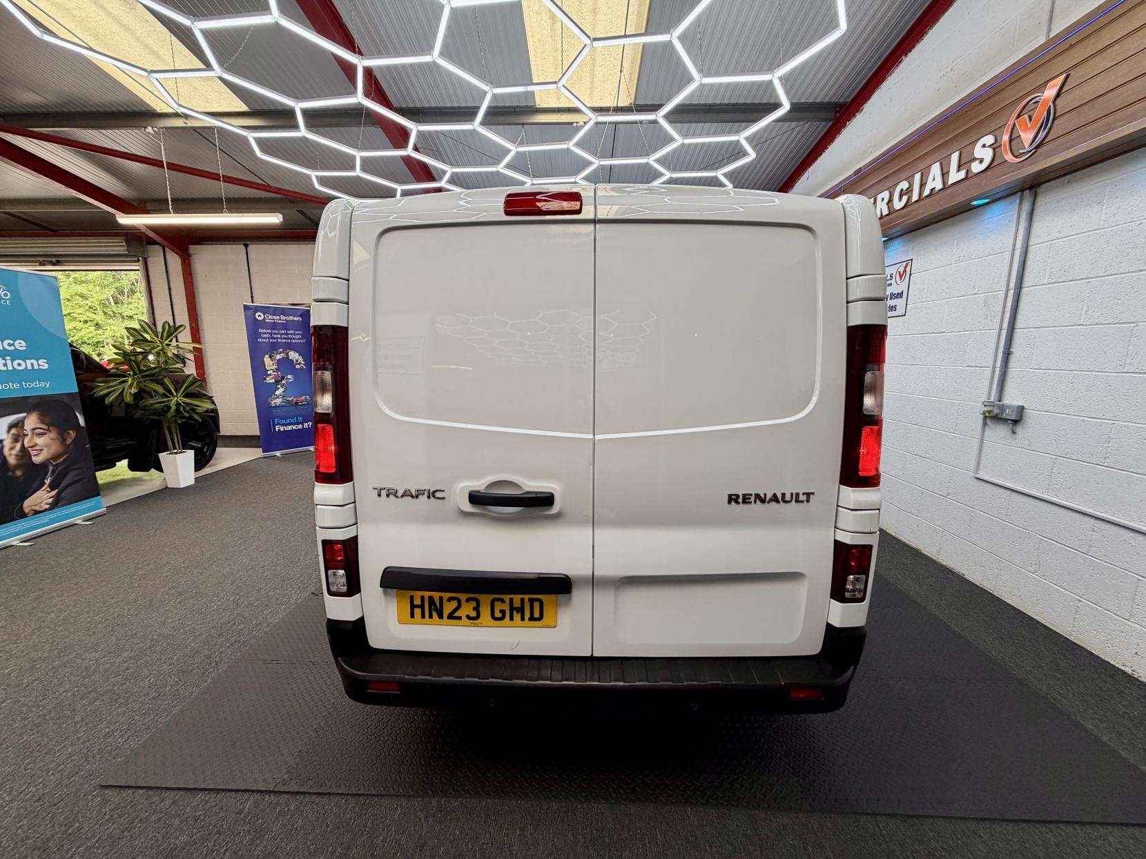 2023 RENAULT TRAFIC 2023 RENAULT TRAFIC
