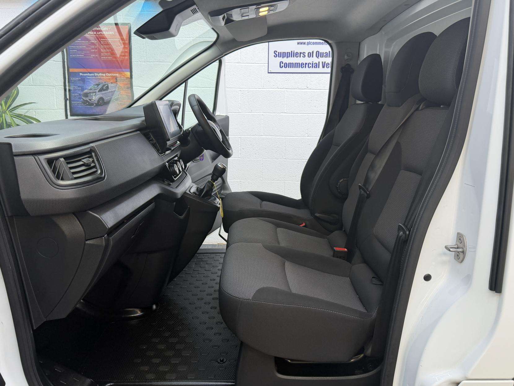 2023 RENAULT TRAFIC 2023 RENAULT TRAFIC