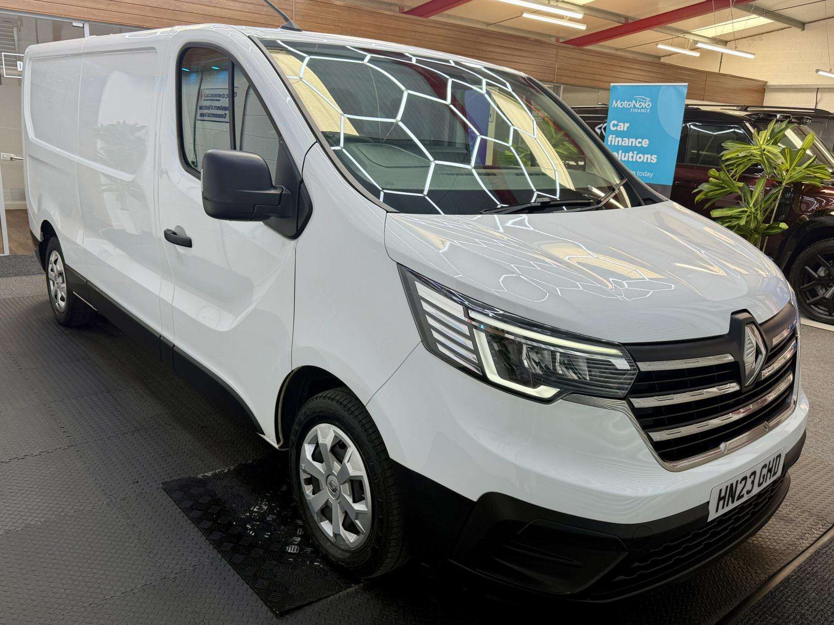 2023 RENAULT TRAFIC 2023 RENAULT TRAFIC