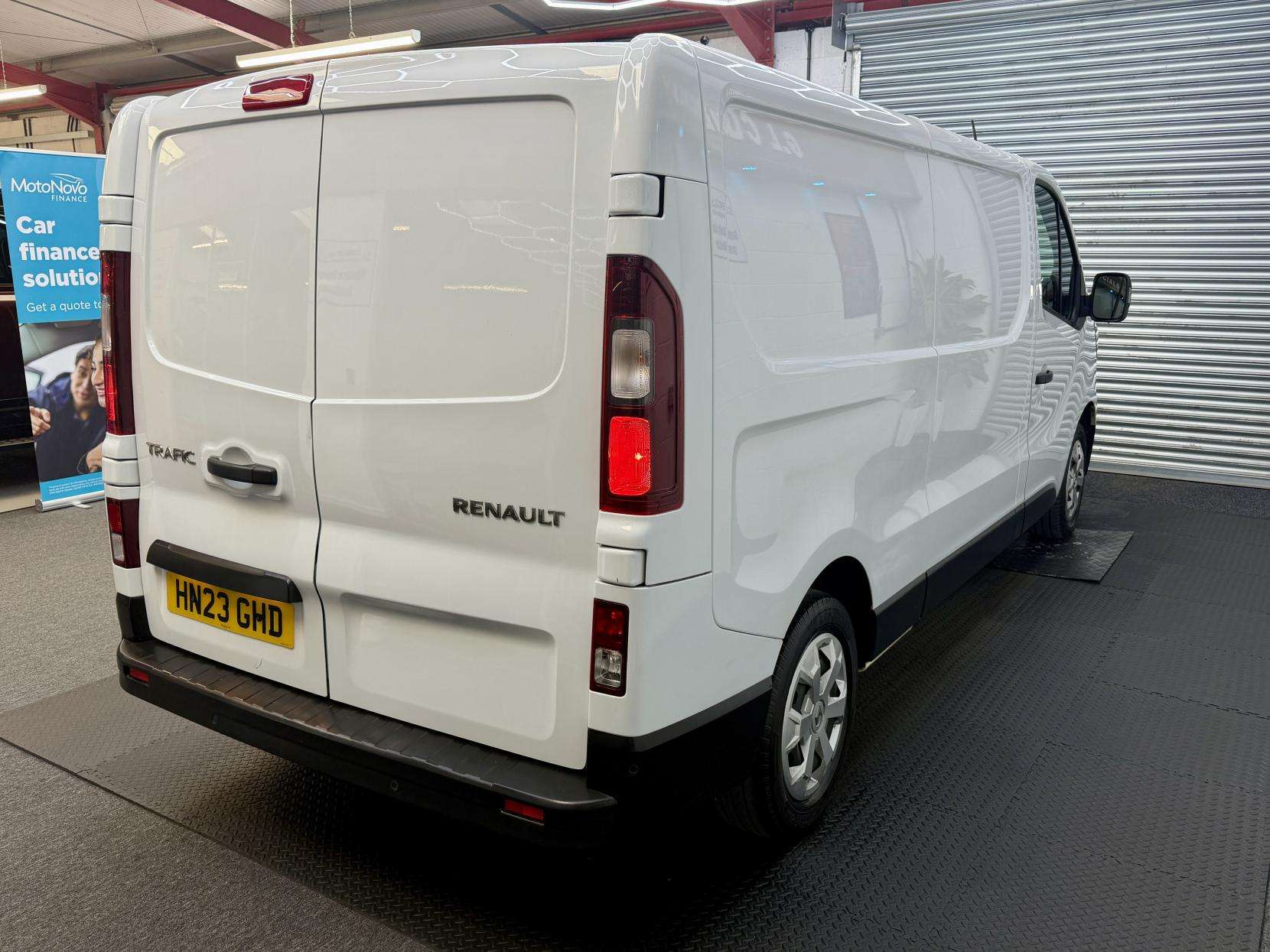 2023 RENAULT TRAFIC 2023 RENAULT TRAFIC