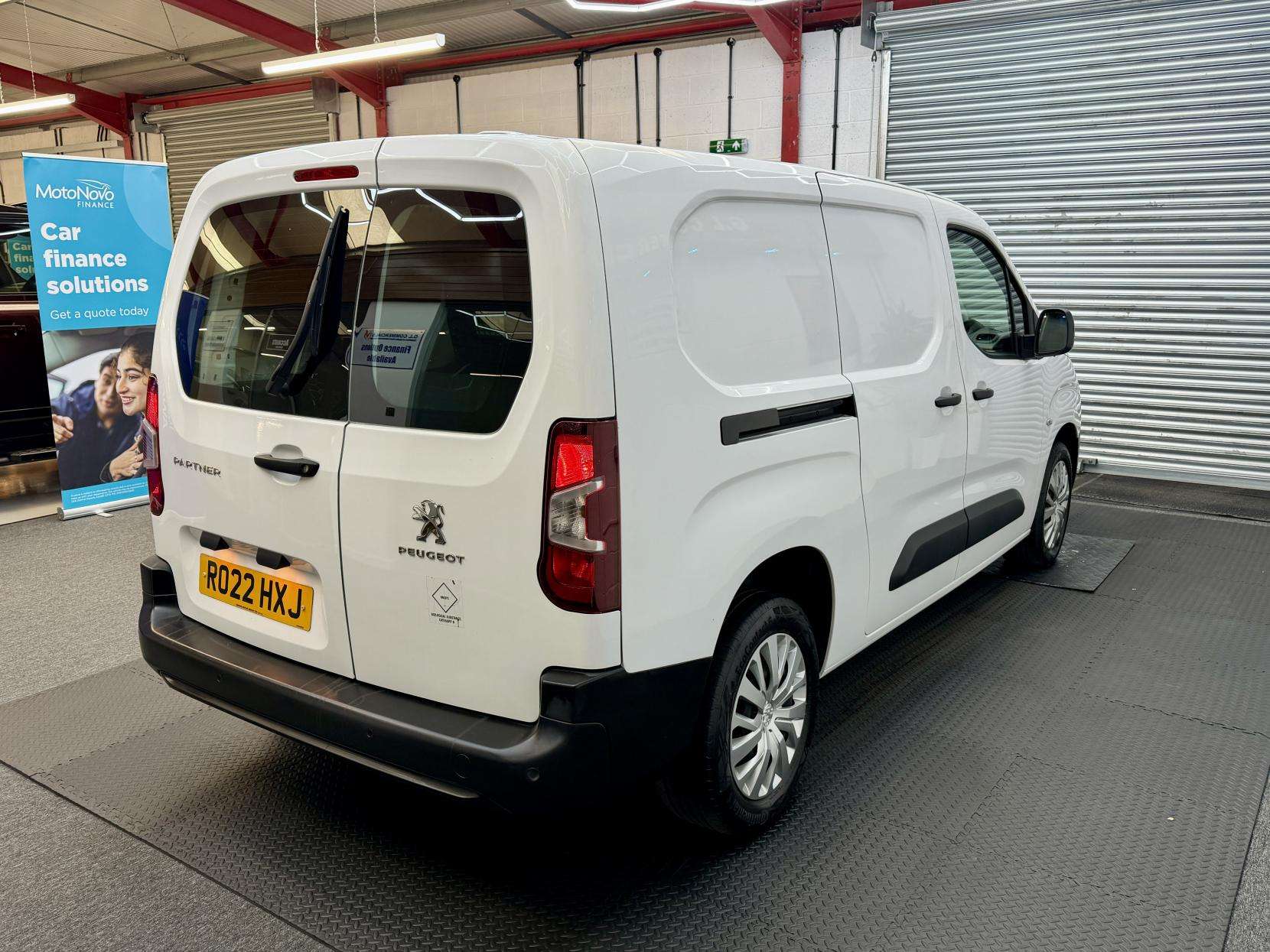 A 2022 PEUGEOT PARTNER A 2022 PEUGEOT PARTNER
