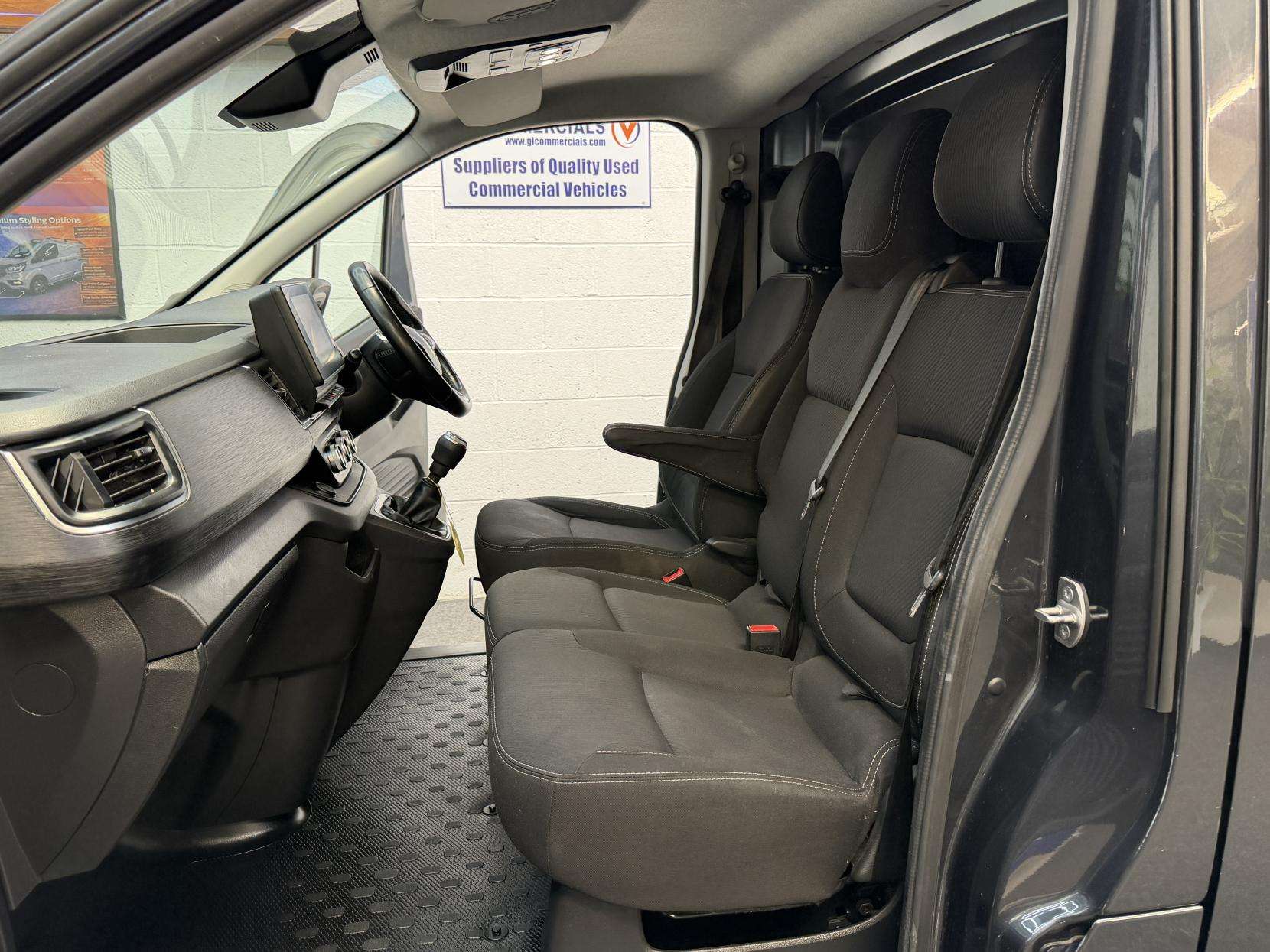 2023 RENAULT TRAFIC 2023 RENAULT TRAFIC
