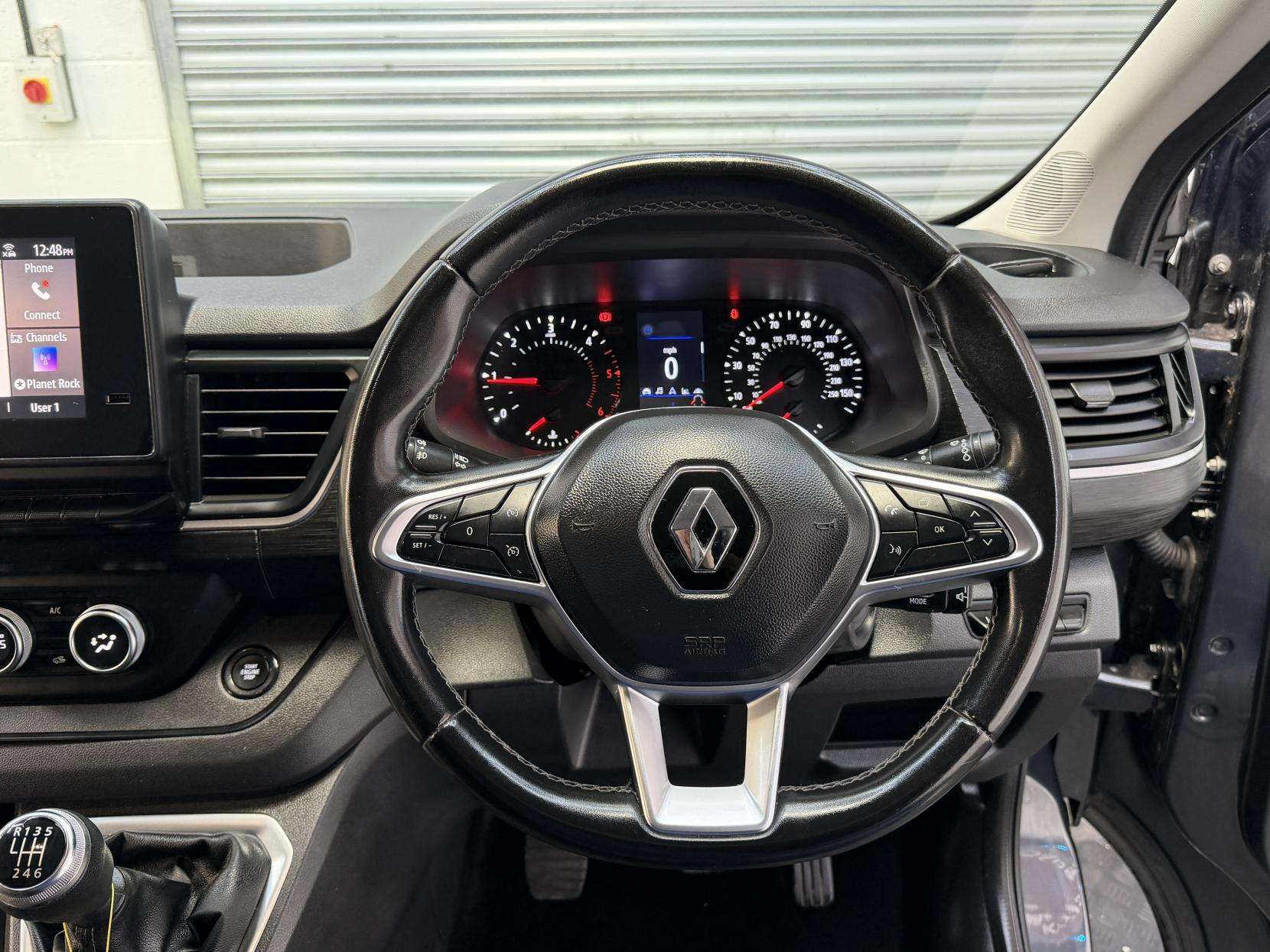 2023 RENAULT TRAFIC 2023 RENAULT TRAFIC