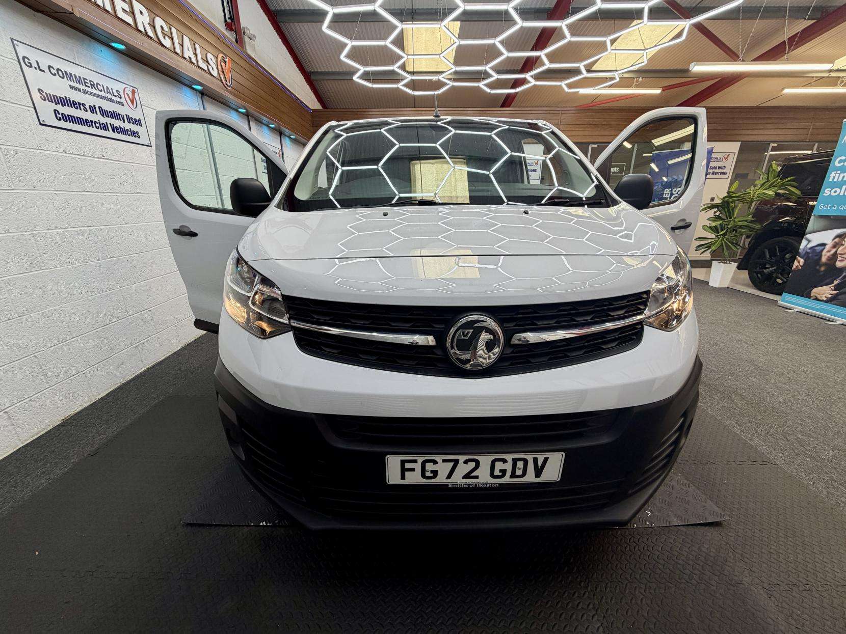 A 2022 VAUXHALL VIVARO 1.5 Turbo D 2900 Dynamic Panel Van 6dr Diesel Manual L1 H1 Euro 6 (s/s) (100 ps) A 2022 VAUXHALL VIVARO 1.5 Turbo D 2900 Dynamic Panel Van 6dr Diesel Manual L1 H1 Euro 6 (s/s) (100 ps)