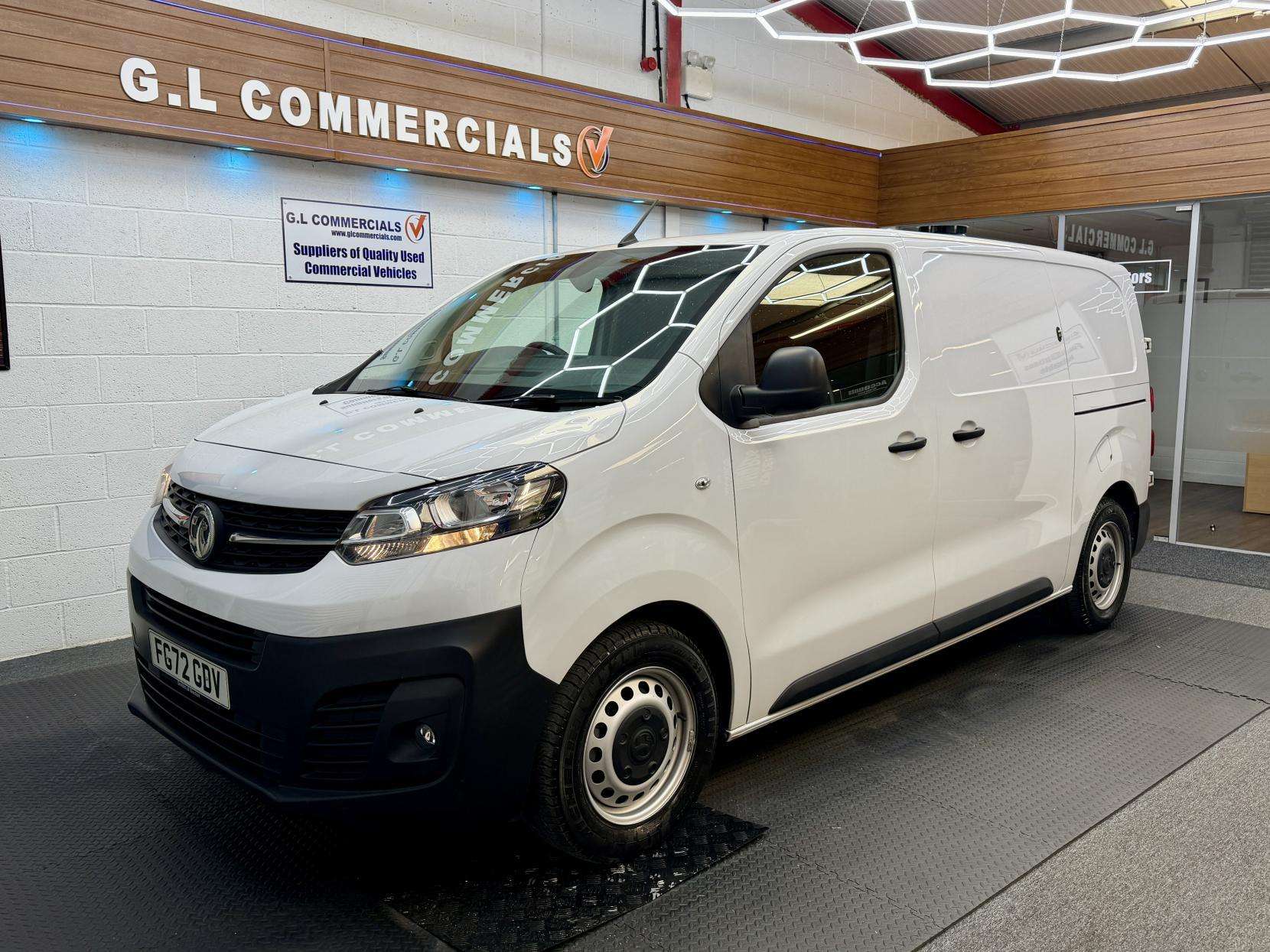 A 2022 VAUXHALL VIVARO 1.5 Turbo D 2900 Dynamic Panel Van 6dr Diesel Manual L1 H1 Euro 6 (s/s) (100 ps) A 2022 VAUXHALL VIVARO 1.5 Turbo D 2900 Dynamic Panel Van 6dr Diesel Manual L1 H1 Euro 6 (s/s) (100 ps)