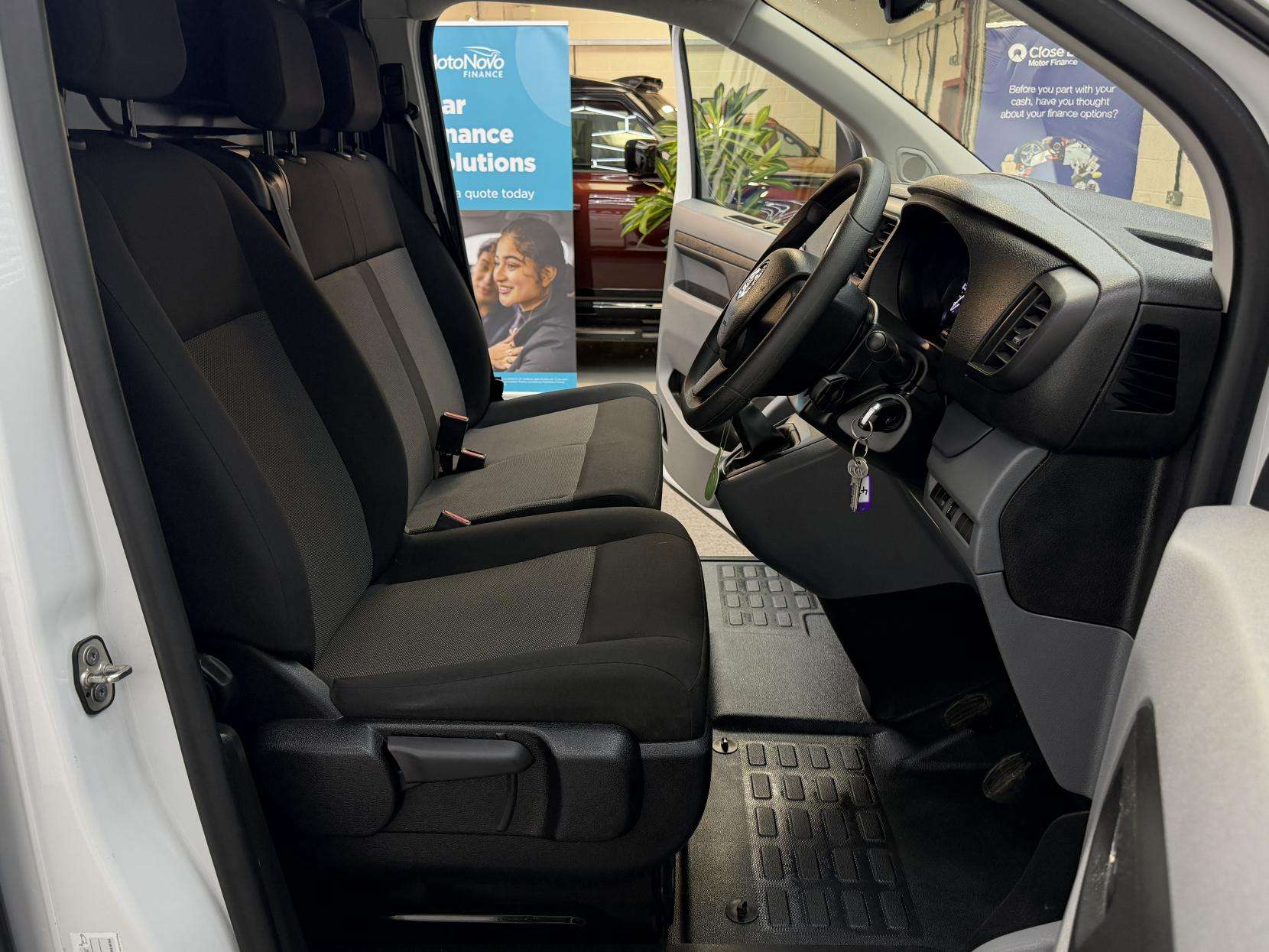 2022 VAUXHALL VIVARO 2022 VAUXHALL VIVARO
