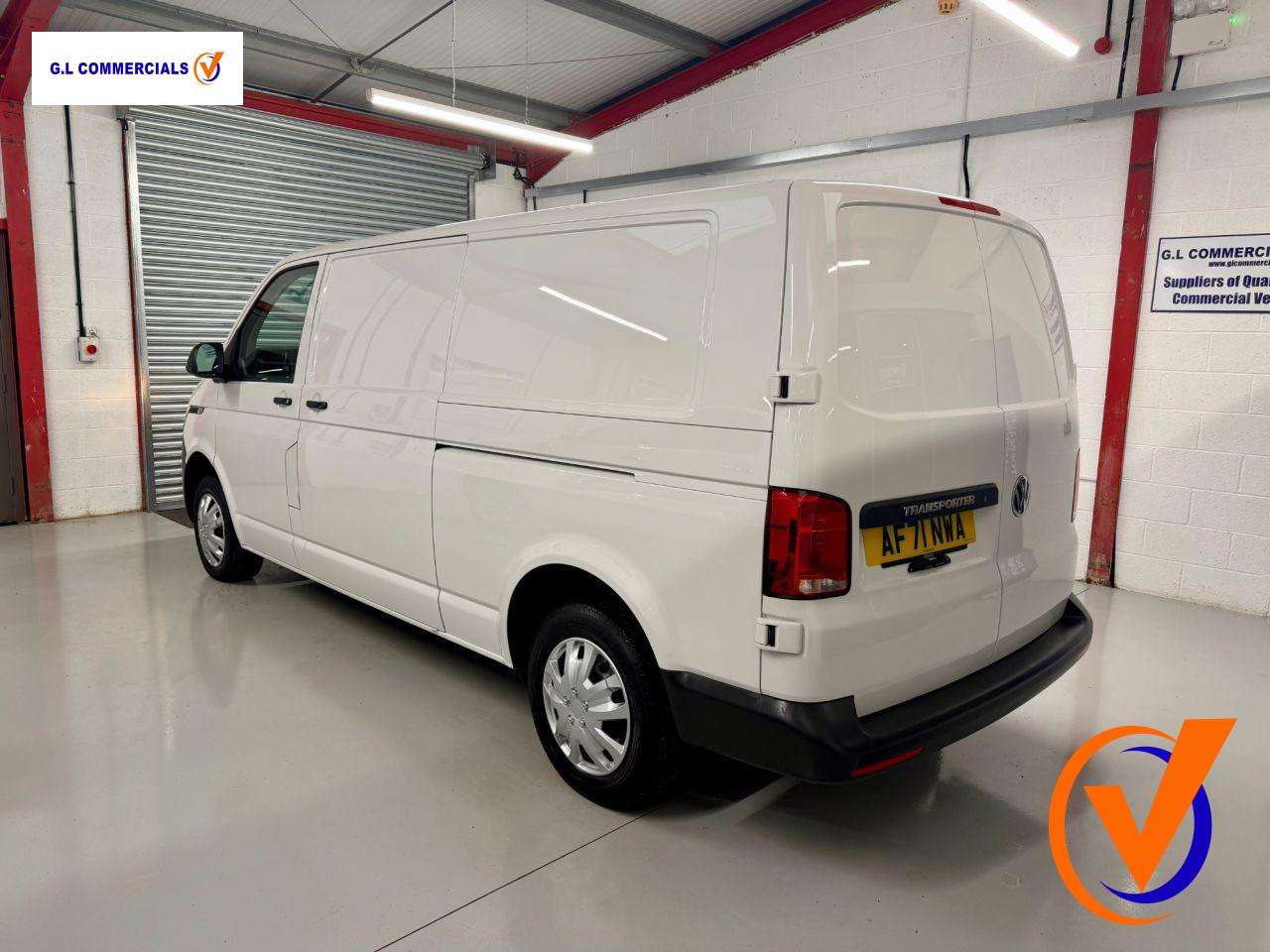 A 2021 VOLKSWAGEN TRANSPORTER 2.0 TDI T30 Startline Panel Van 5dr Diesel Manual FWD SWB Euro 6 (s/s) (90 ps) A 2021 VOLKSWAGEN TRANSPORTER 2.0 TDI T30 Startline Panel Van 5dr Diesel Manual FWD SWB Euro 6 (s/s) (90 ps)