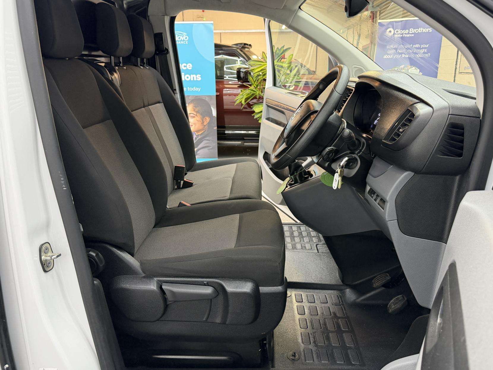 2022 VAUXHALL VIVARO 2022 VAUXHALL VIVARO