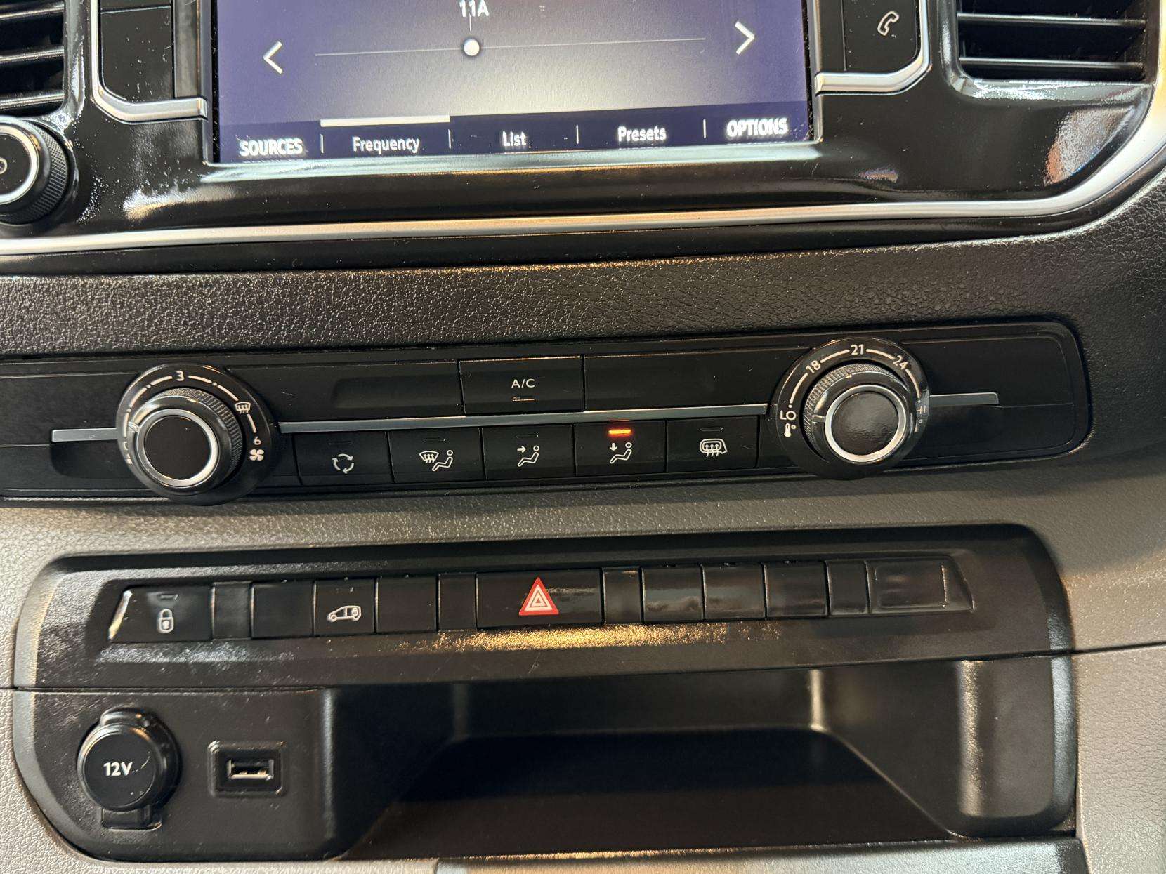 2022 VAUXHALL VIVARO 2022 VAUXHALL VIVARO