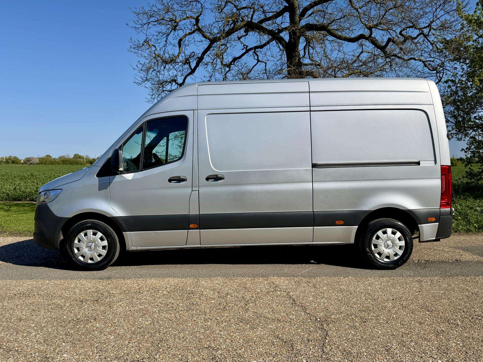 A 2023 MERCEDES-BENZ SPRINTER 2.0 315 CDI Premium Panel Van 5dr Diesel Manual FWD L2 H2 Euro 6 (s/s) (150 ps) A 2023 MERCEDES-BENZ SPRINTER 2.0 315 CDI Premium Panel Van 5dr Diesel Manual FWD L2 H2 Euro 6 (s/s) (150 ps)
