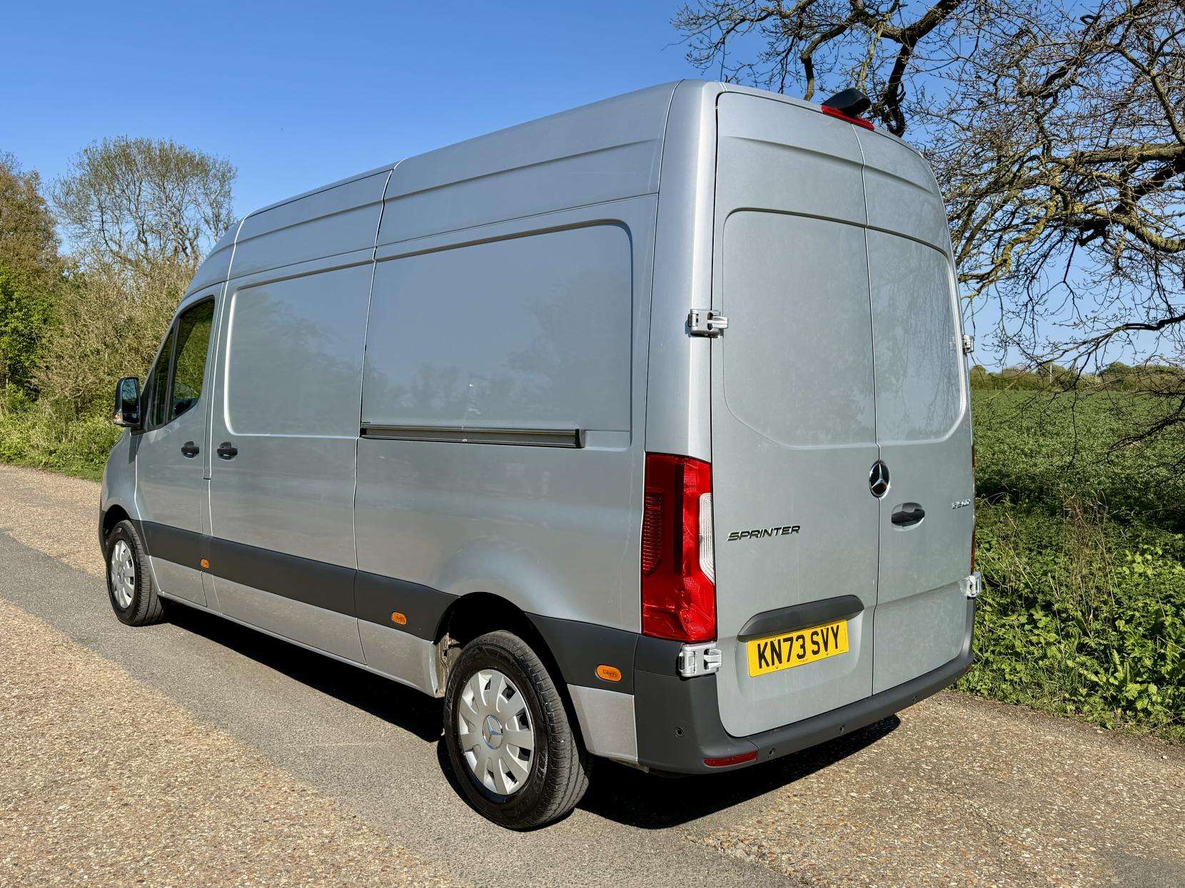 A 2023 MERCEDES-BENZ SPRINTER 2.0 315 CDI Premium Panel Van 5dr Diesel Manual FWD L2 H2 Euro 6 (s/s) (150 ps) A 2023 MERCEDES-BENZ SPRINTER 2.0 315 CDI Premium Panel Van 5dr Diesel Manual FWD L2 H2 Euro 6 (s/s) (150 ps)