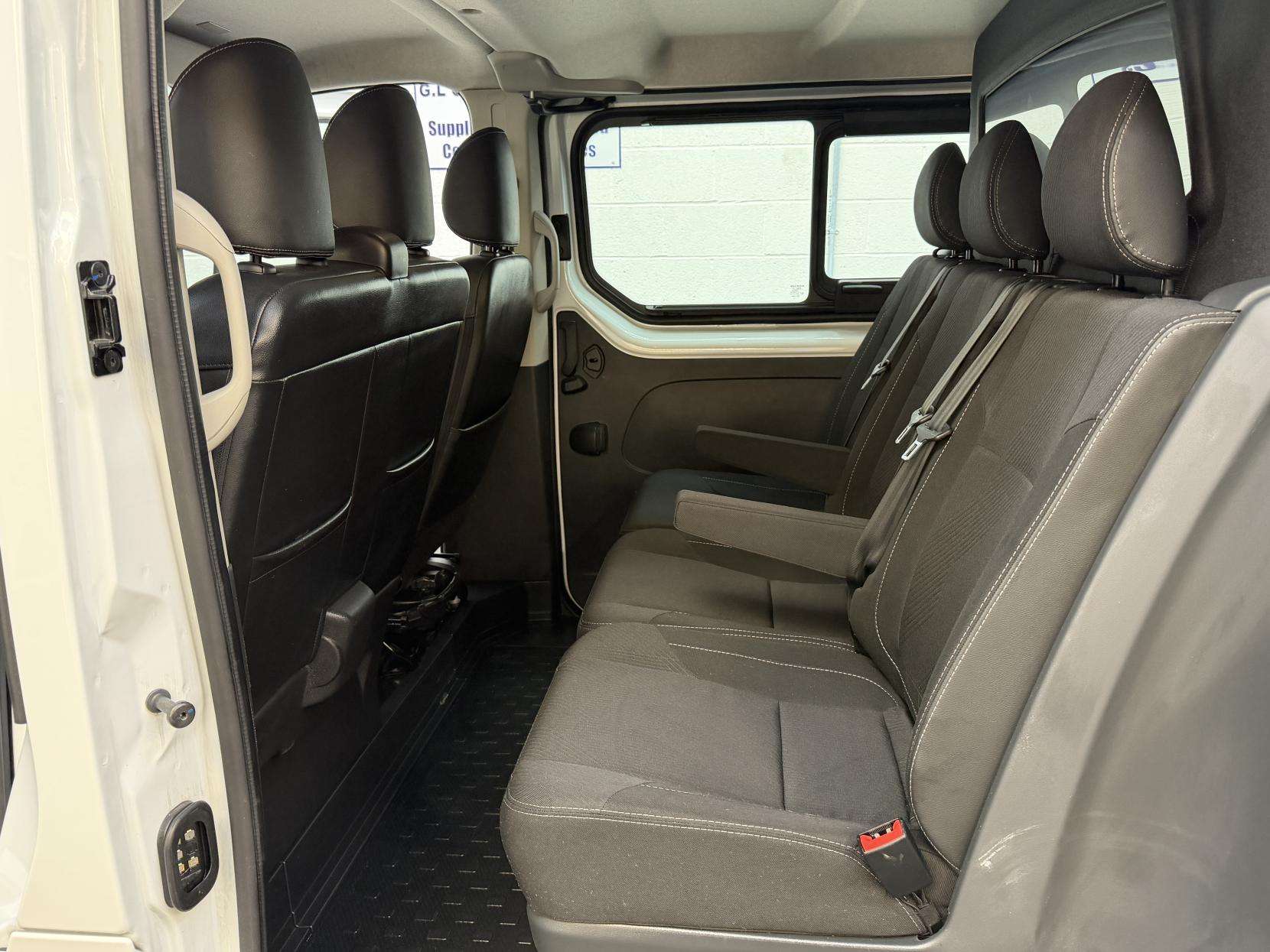 2024 RENAULT TRAFIC 2024 RENAULT TRAFIC