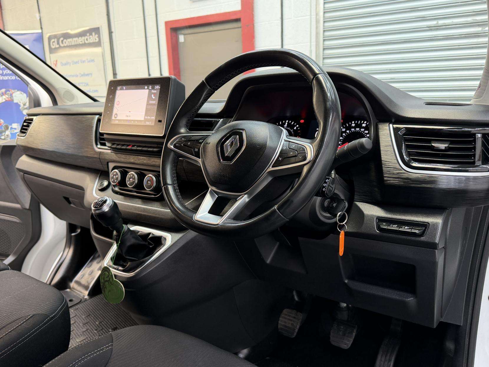 2024 RENAULT TRAFIC 2024 RENAULT TRAFIC