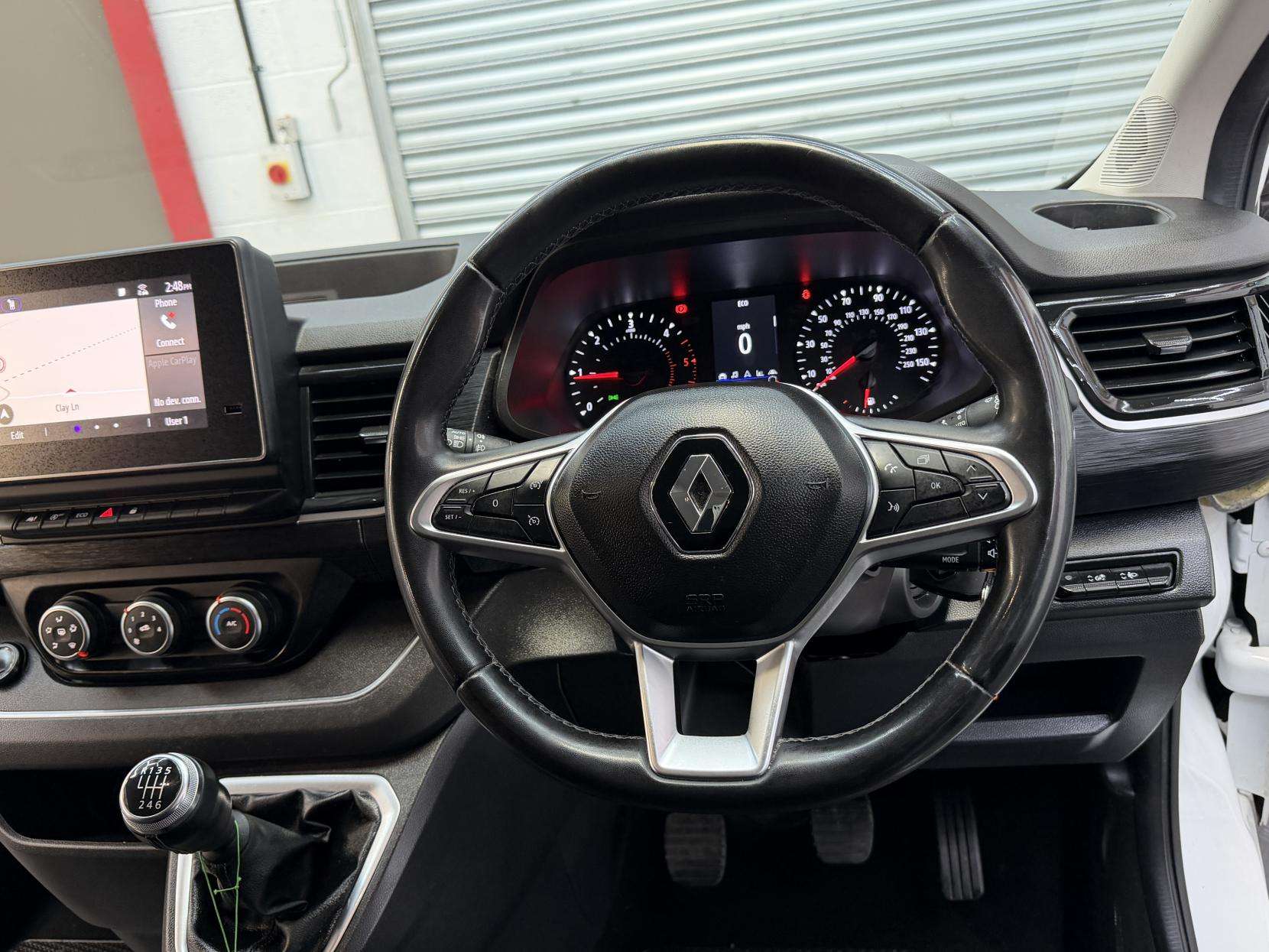 2024 RENAULT TRAFIC 2024 RENAULT TRAFIC