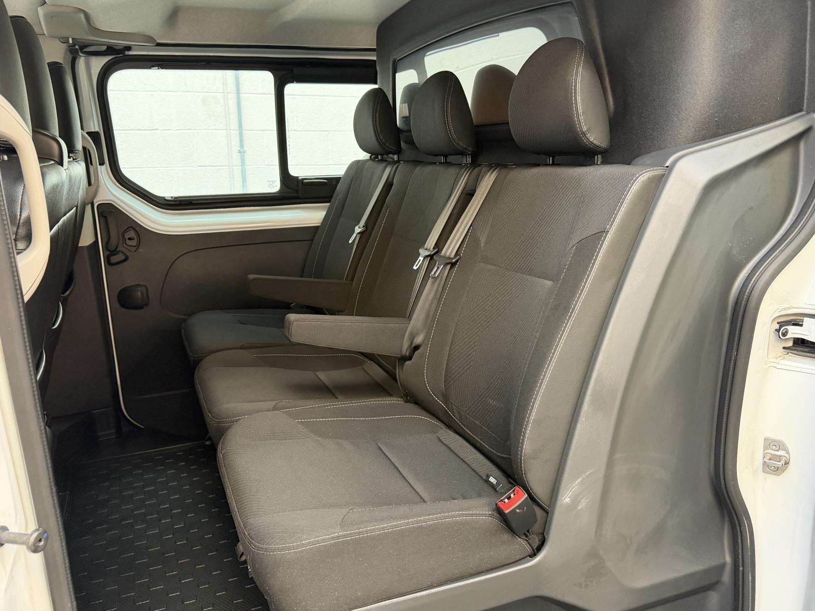 2024 RENAULT TRAFIC 2024 RENAULT TRAFIC