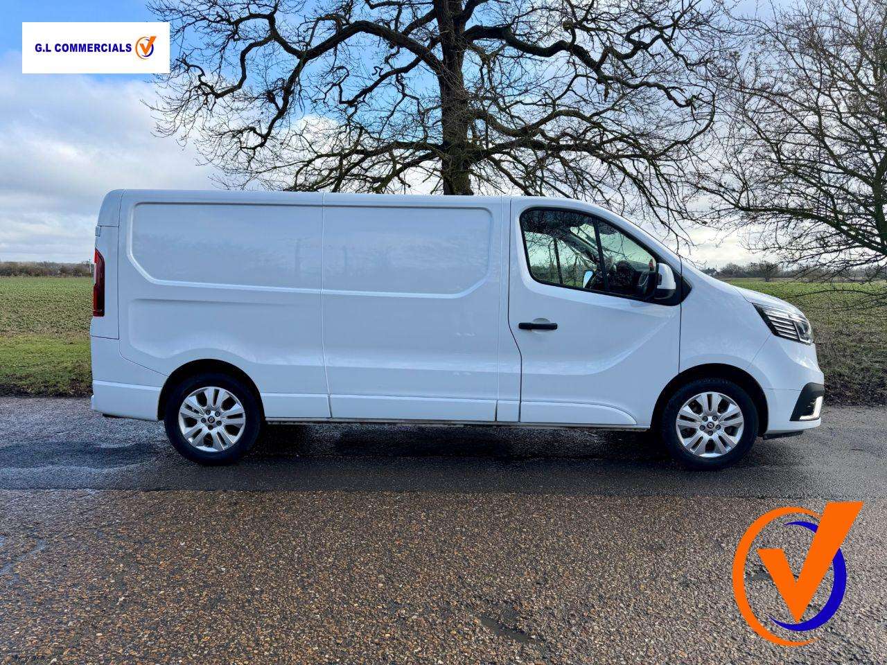 2024 RENAULT TRAFIC 2024 RENAULT TRAFIC