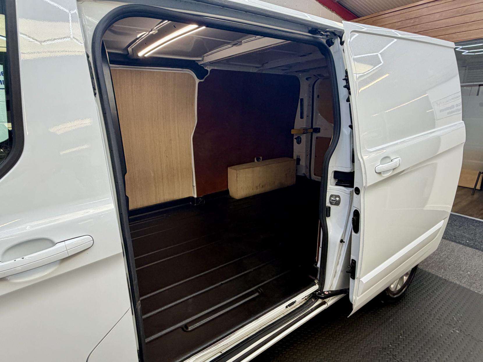 2023 FORD TRANSIT CUSTOM 2023 FORD TRANSIT CUSTOM