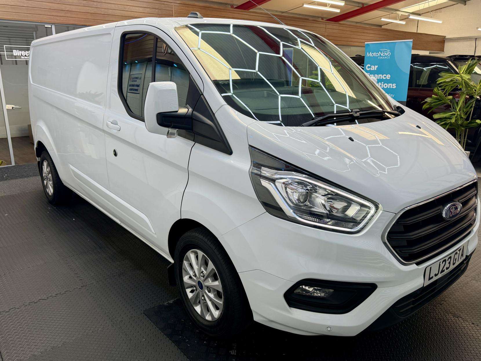 2023 FORD TRANSIT CUSTOM 2023 FORD TRANSIT CUSTOM