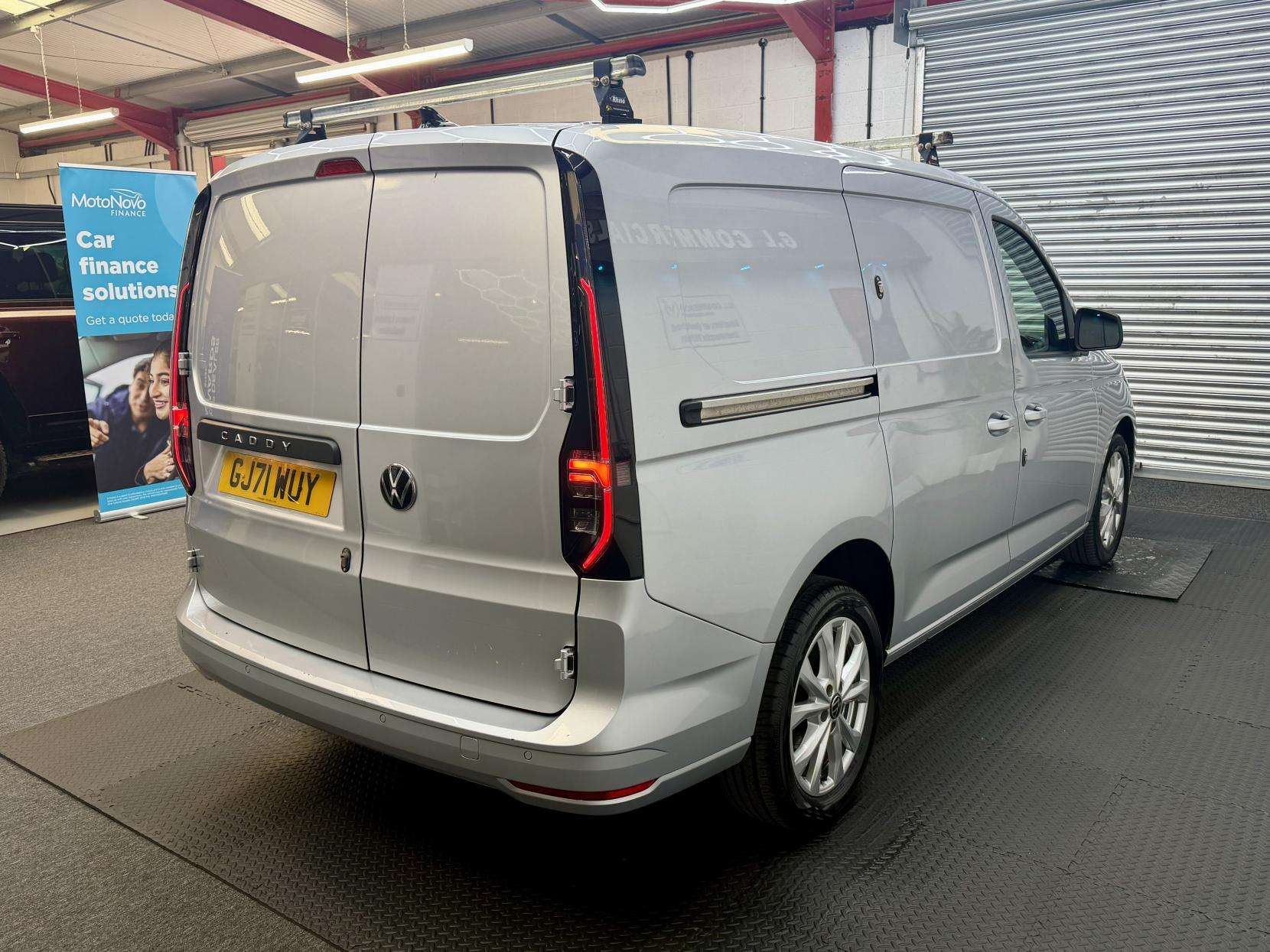 2021 VOLKSWAGEN CADDY MAXI 2021 VOLKSWAGEN CADDY MAXI
