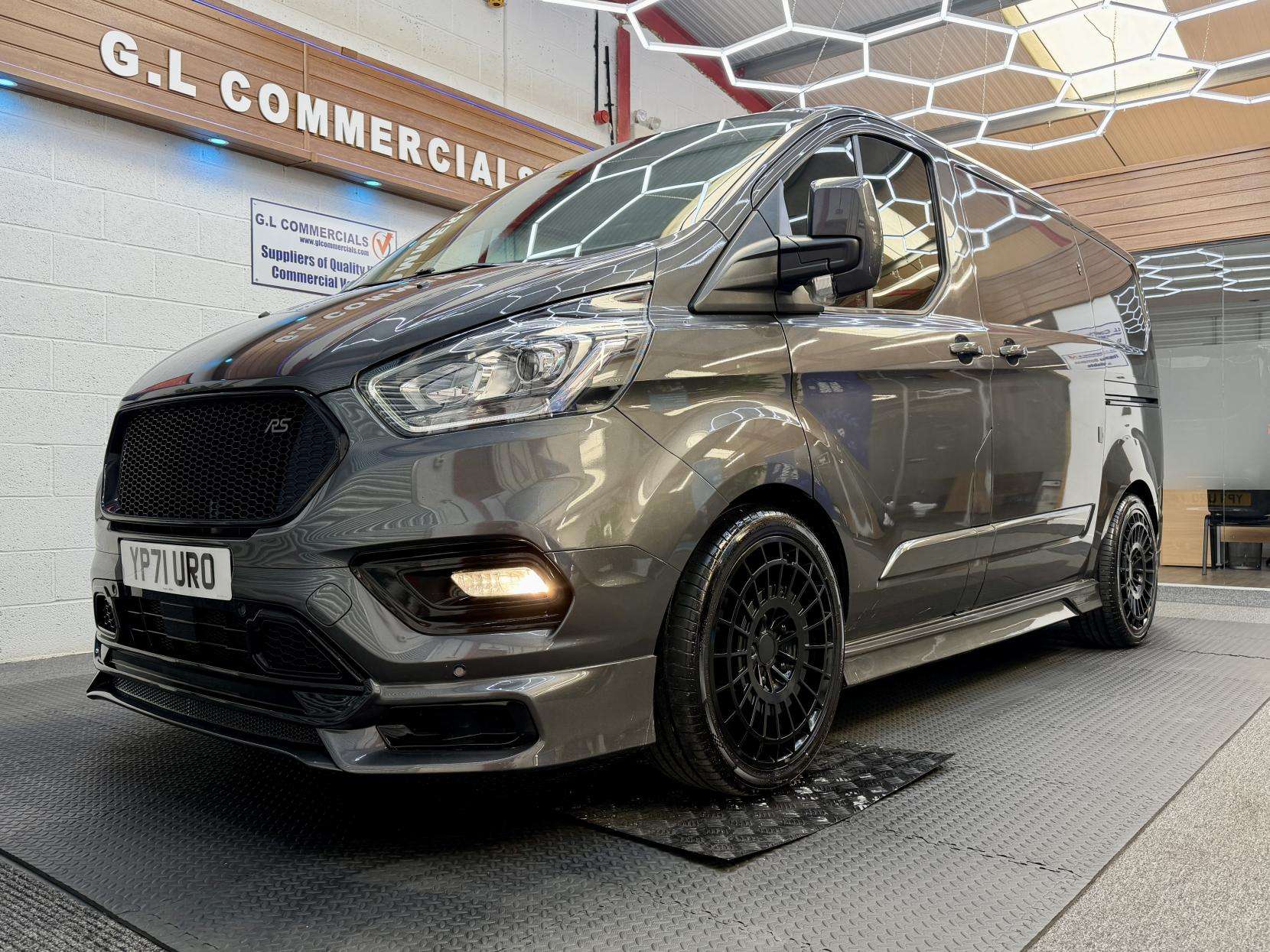 A 2021 FORD TRANSIT CUSTOM 2.0 280 EcoBlue Limited Panel Van 5dr Diesel Manual L1 H1 Euro 6 (s/s) (130 ps) A 2021 FORD TRANSIT CUSTOM 2.0 280 EcoBlue Limited Panel Van 5dr Diesel Manual L1 H1 Euro 6 (s/s) (130 ps)