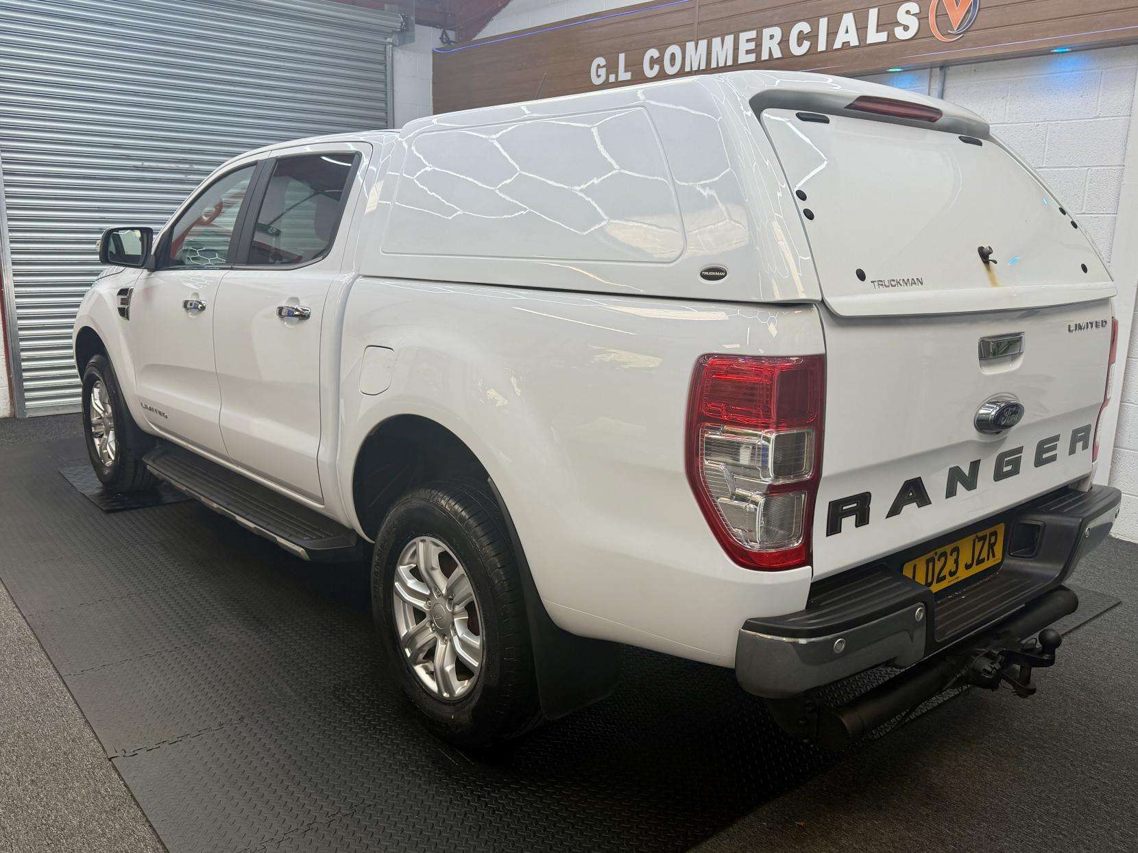 A 2023 FORD RANGER 2.0 EcoBlue Limited Pickup Double Cab 4dr Diesel Auto 4WD Euro 6 (s/s) (170 ps) A 2023 FORD RANGER 2.0 EcoBlue Limited Pickup Double Cab 4dr Diesel Auto 4WD Euro 6 (s/s) (170 ps)
