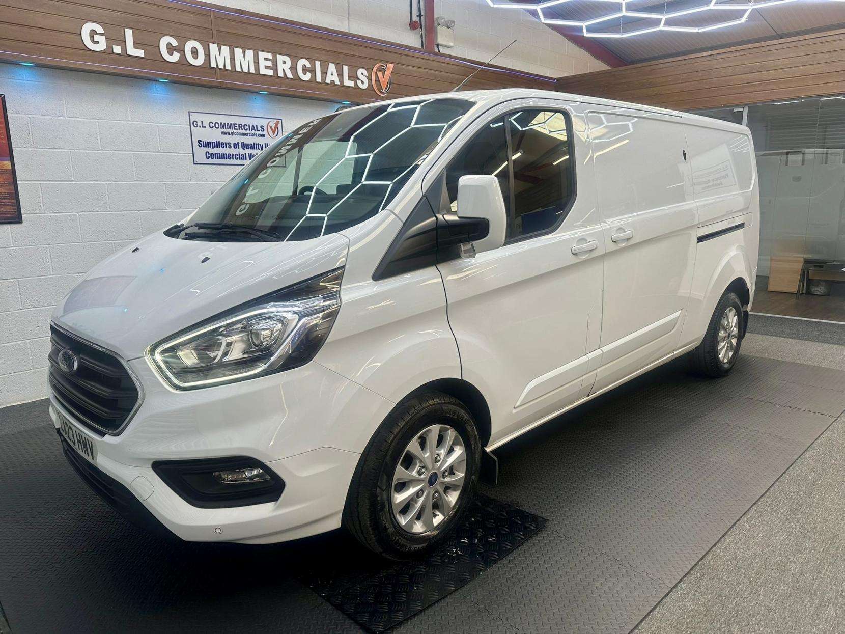 A 2023 FORD TRANSIT CUSTOM 2.0 300 EcoBlue Limited Panel Van 5dr Diesel Manual L2 H1 Euro 6 (s/s) (130 ps) A 2023 FORD TRANSIT CUSTOM 2.0 300 EcoBlue Limited Panel Van 5dr Diesel Manual L2 H1 Euro 6 (s/s) (130 ps)