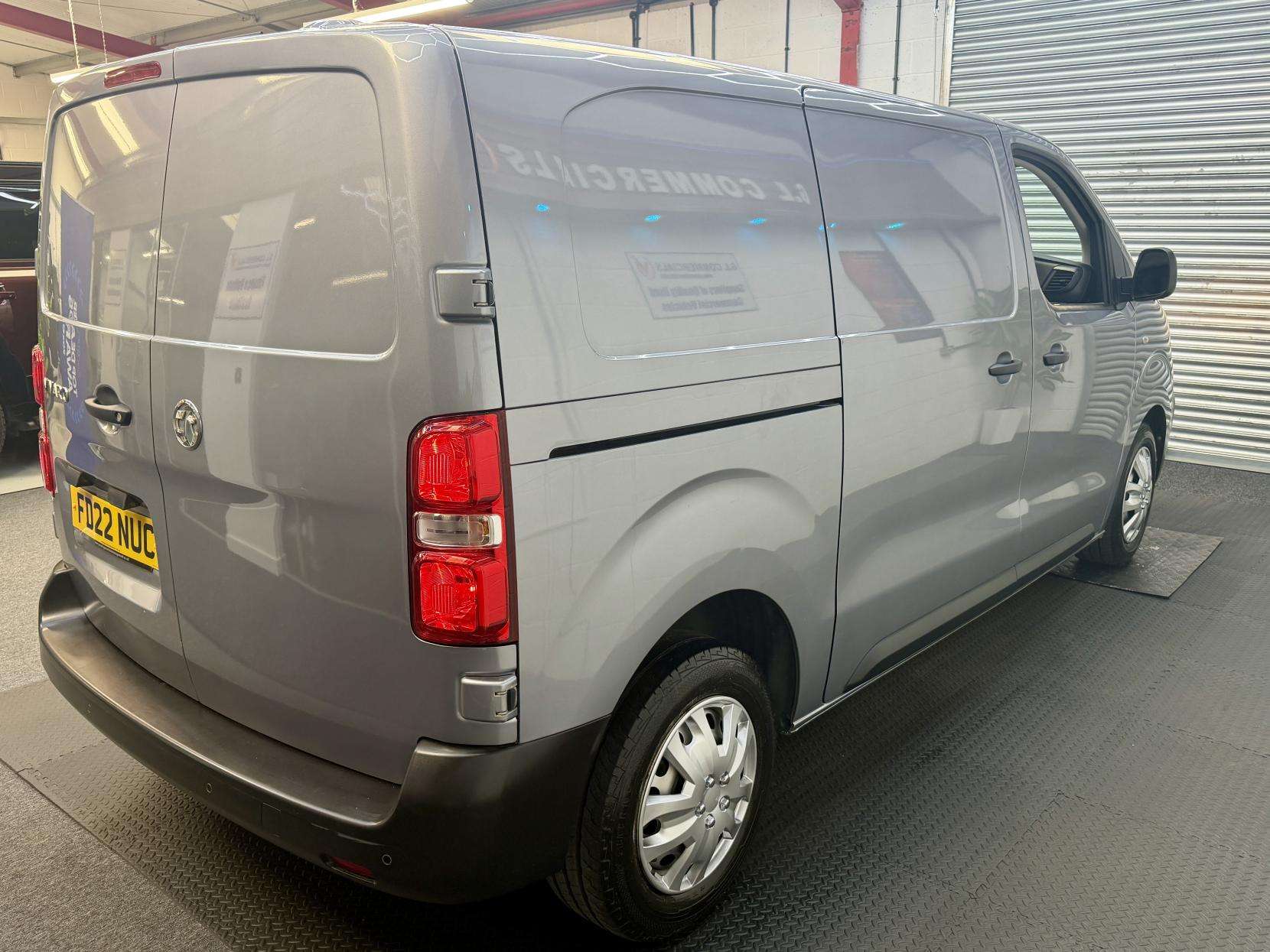 A 2022 VAUXHALL VIVARO 1.5 Turbo D 2900 Dynamic Panel Van 6dr Diesel Manual L1 H1 Euro 6 (s/s) (100 ps) A 2022 VAUXHALL VIVARO 1.5 Turbo D 2900 Dynamic Panel Van 6dr Diesel Manual L1 H1 Euro 6 (s/s) (100 ps)