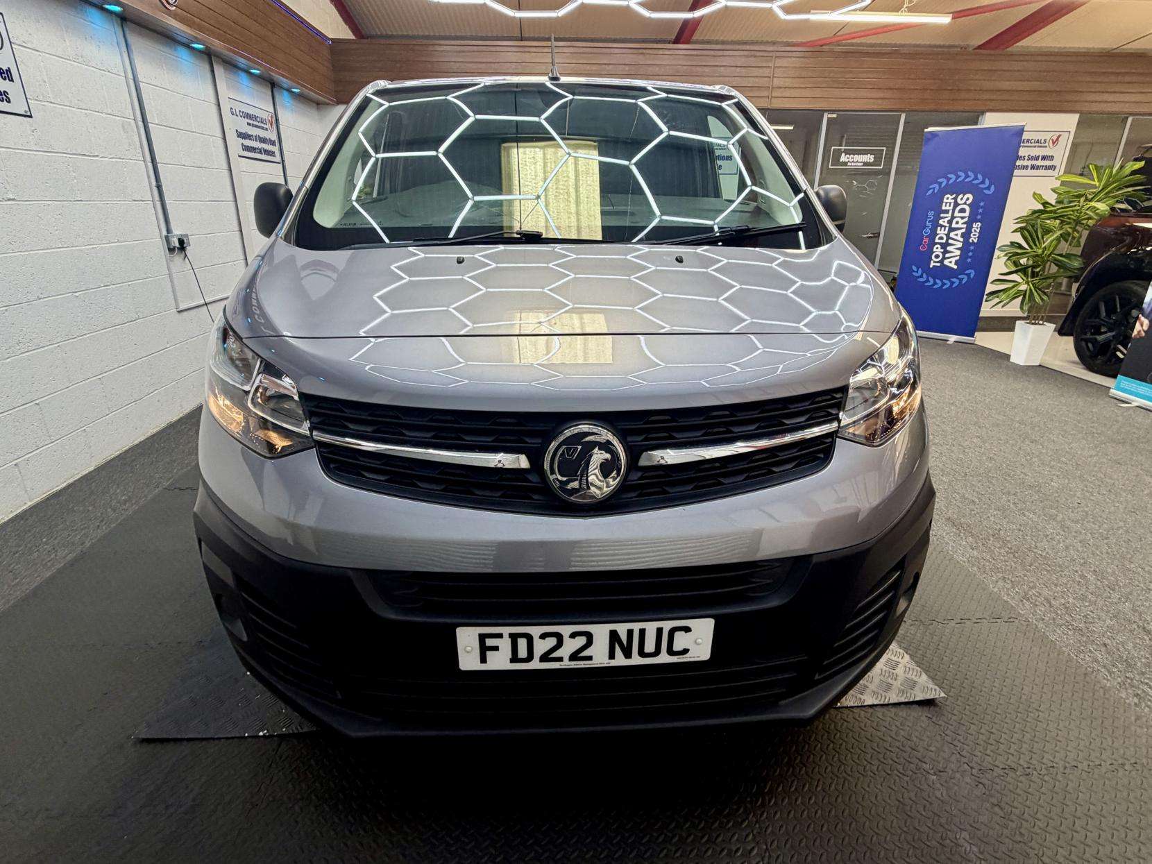 A 2022 VAUXHALL VIVARO 1.5 Turbo D 2900 Dynamic Panel Van 6dr Diesel Manual L1 H1 Euro 6 (s/s) (100 ps) A 2022 VAUXHALL VIVARO 1.5 Turbo D 2900 Dynamic Panel Van 6dr Diesel Manual L1 H1 Euro 6 (s/s) (100 ps)