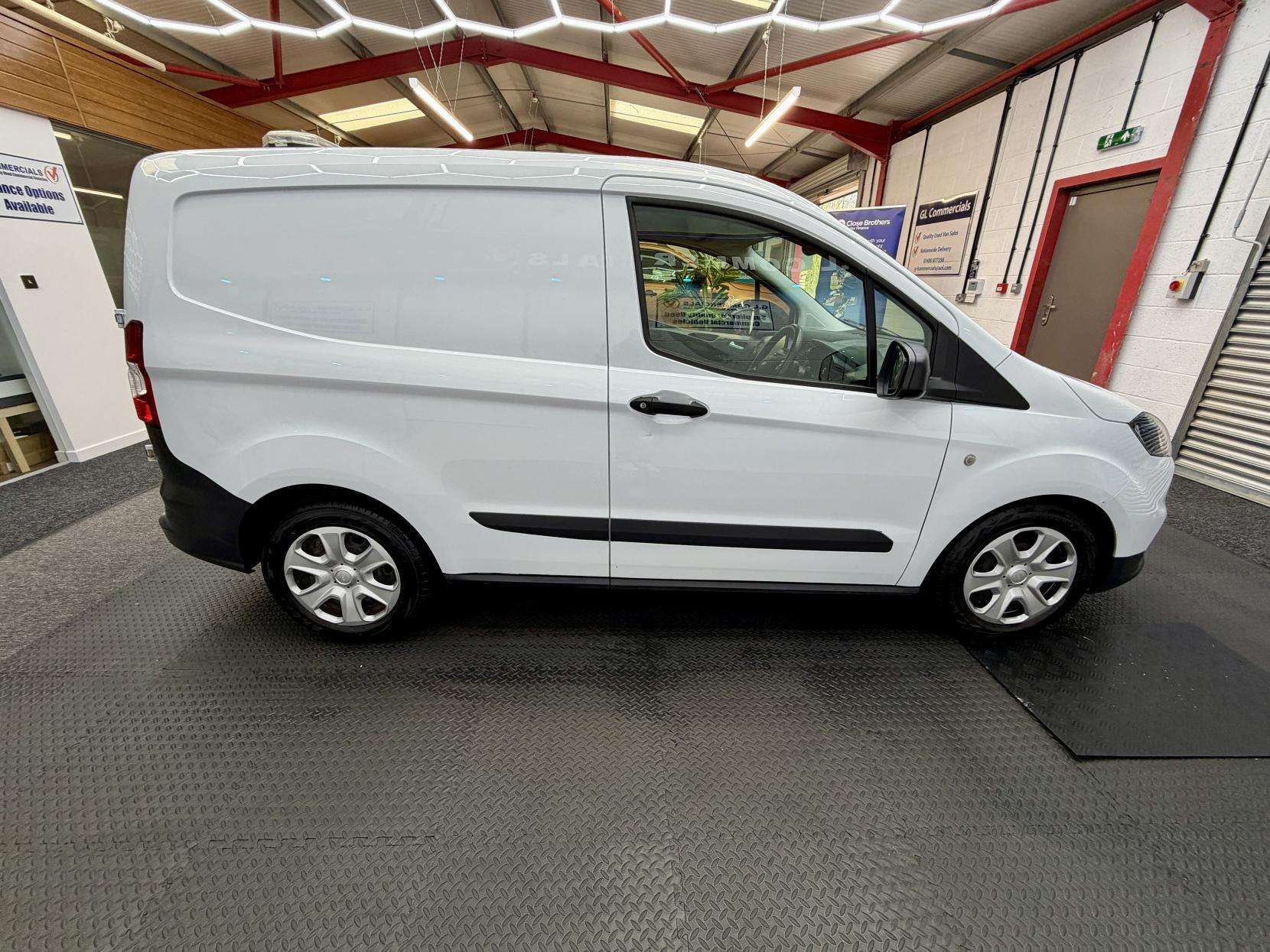 2021 FORD TRANSIT COURIER 2021 FORD TRANSIT COURIER