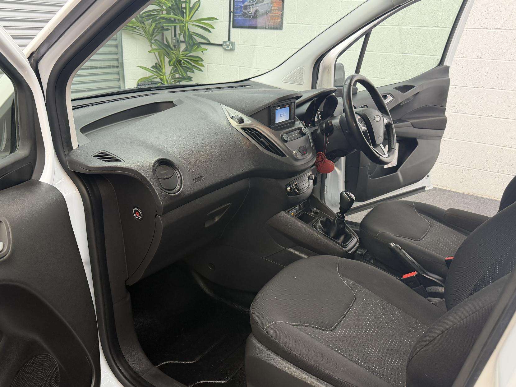 2021 FORD TRANSIT COURIER 2021 FORD TRANSIT COURIER