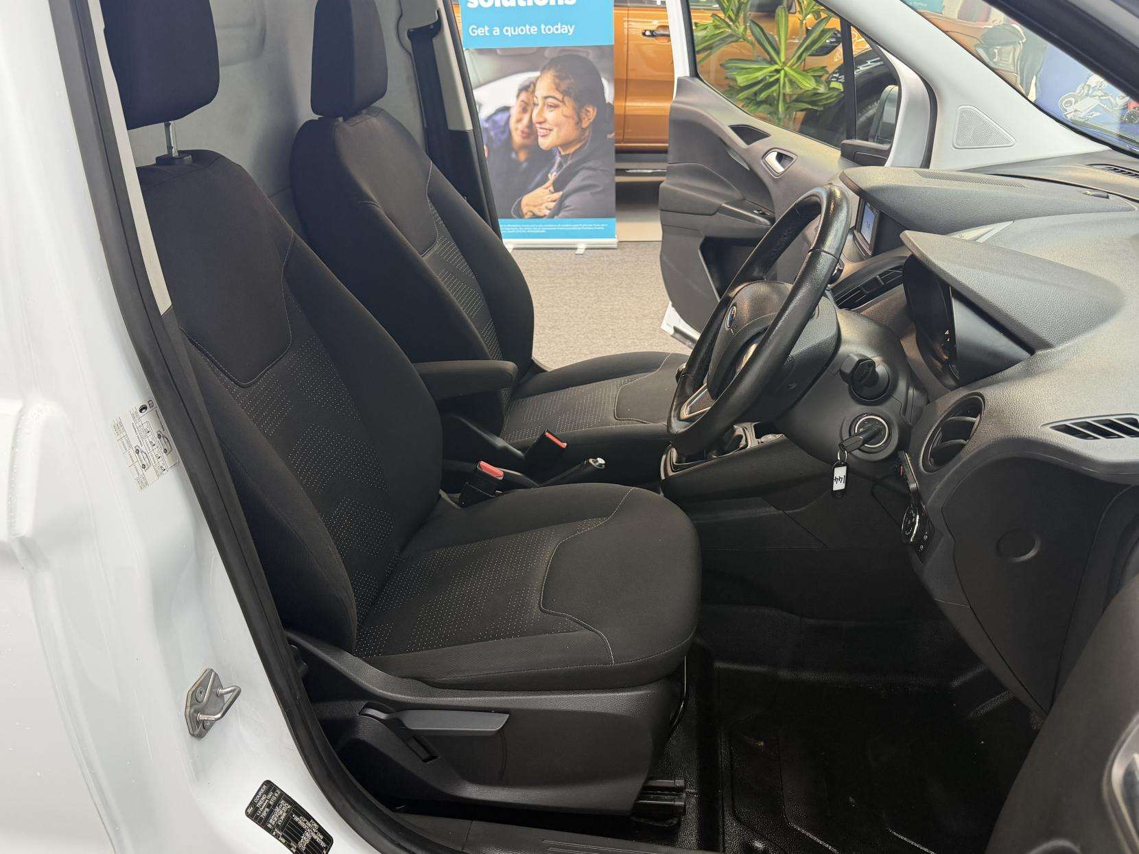2021 FORD TRANSIT COURIER 2021 FORD TRANSIT COURIER
