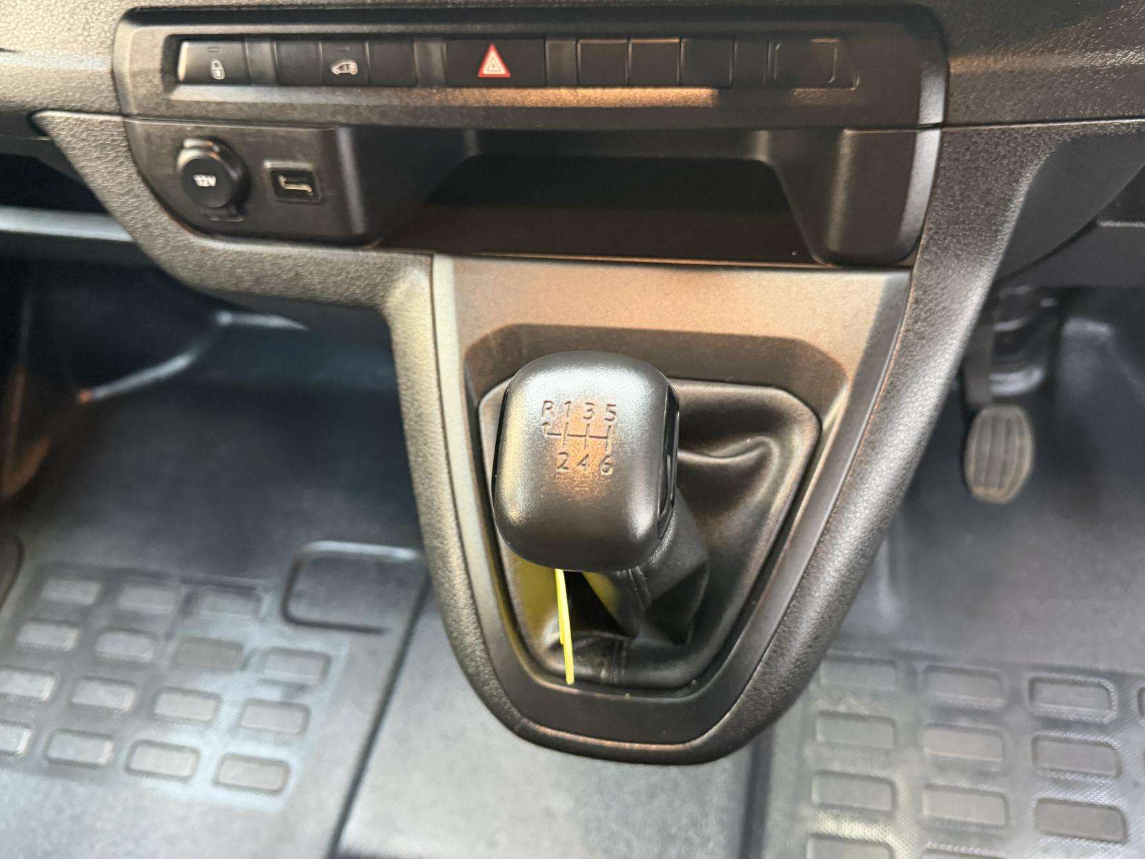 2023 VAUXHALL VIVARO 2023 VAUXHALL VIVARO