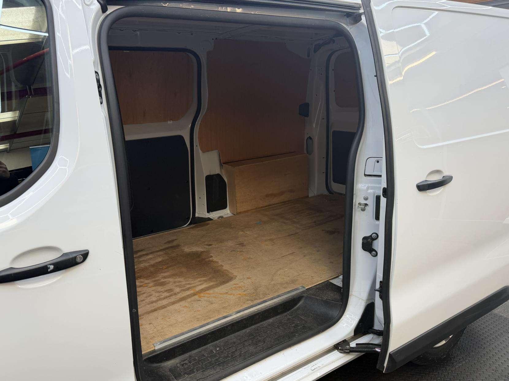 2023 VAUXHALL VIVARO 2023 VAUXHALL VIVARO