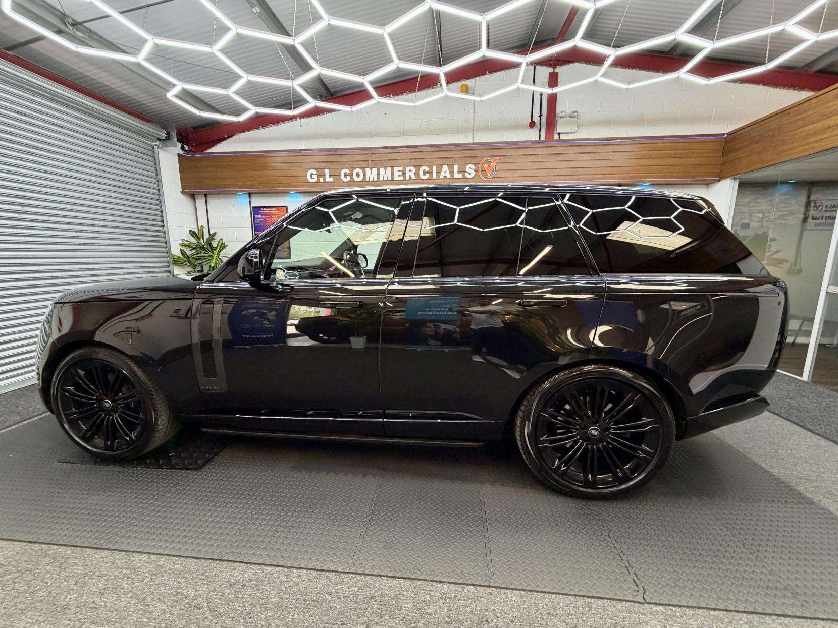 2025 LAND ROVER DEFENDER 2025 LAND ROVER DEFENDER