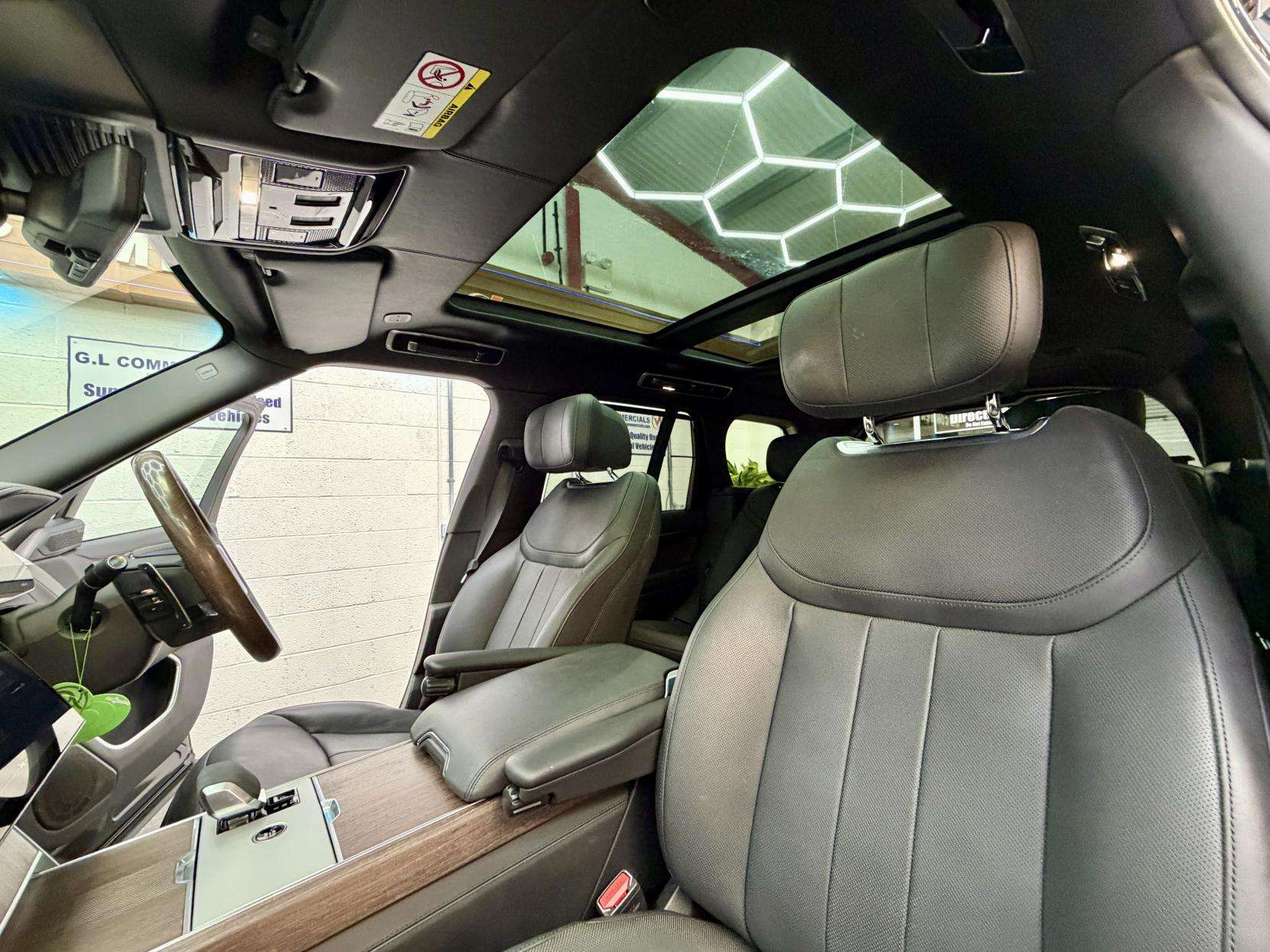2025 LAND ROVER DEFENDER 2025 LAND ROVER DEFENDER