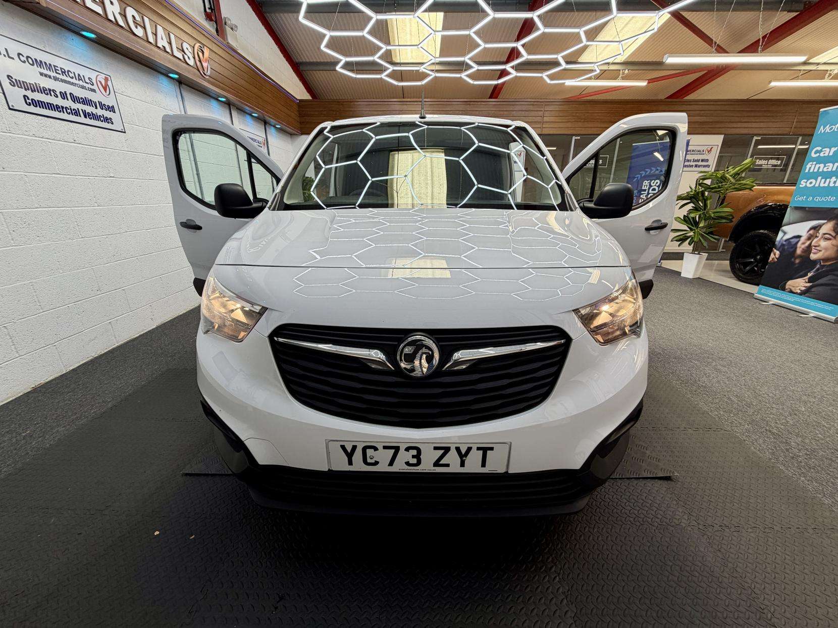 A 2023 VAUXHALL COMBO 1.5 Turbo D 2300 Prime Panel Van 5dr Diesel Manual L1 H1 Euro 6 (s/s) (100 ps) A 2023 VAUXHALL COMBO 1.5 Turbo D 2300 Prime Panel Van 5dr Diesel Manual L1 H1 Euro 6 (s/s) (100 ps)