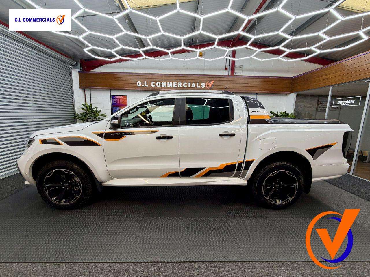 A 2021 FORD RANGER 2.0 EcoBlue Wildtrak Pickup Double Cab 4dr Diesel Auto 4WD Euro 6 (s/s) (213 ps) A 2021 FORD RANGER 2.0 EcoBlue Wildtrak Pickup Double Cab 4dr Diesel Auto 4WD Euro 6 (s/s) (213 ps)