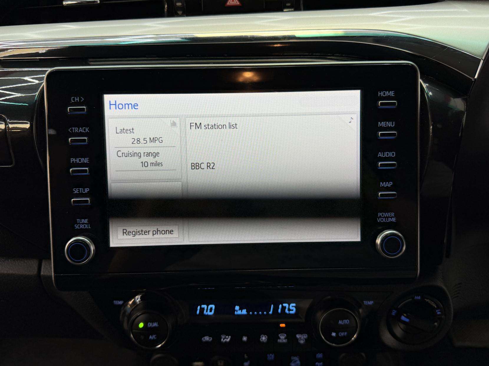 2023 TOYOTA HILUX 2023 TOYOTA HILUX