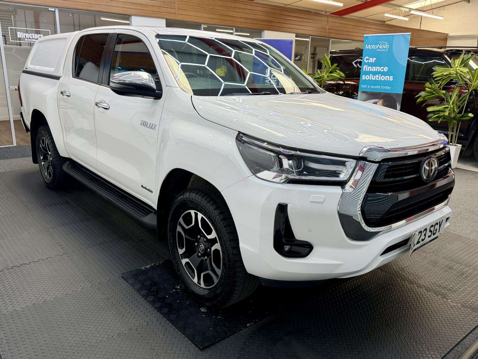 2023 TOYOTA HILUX 2023 TOYOTA HILUX